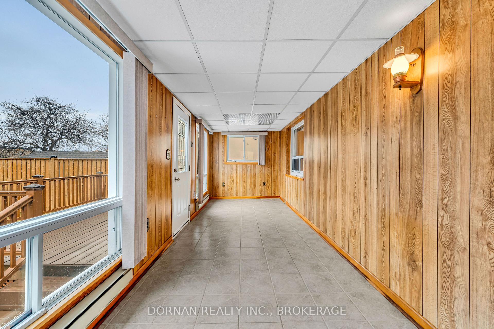 Photo 16 of 11 Frey Crescent, Scarborough, Wexford-Maryvale — HOMEH