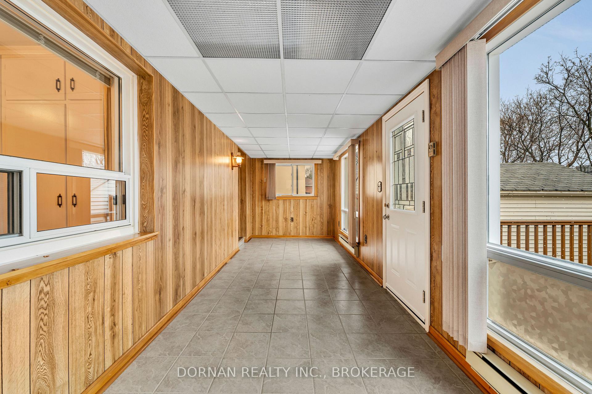 Photo 17 of 11 Frey Crescent, Scarborough, Wexford-Maryvale — HOMEH