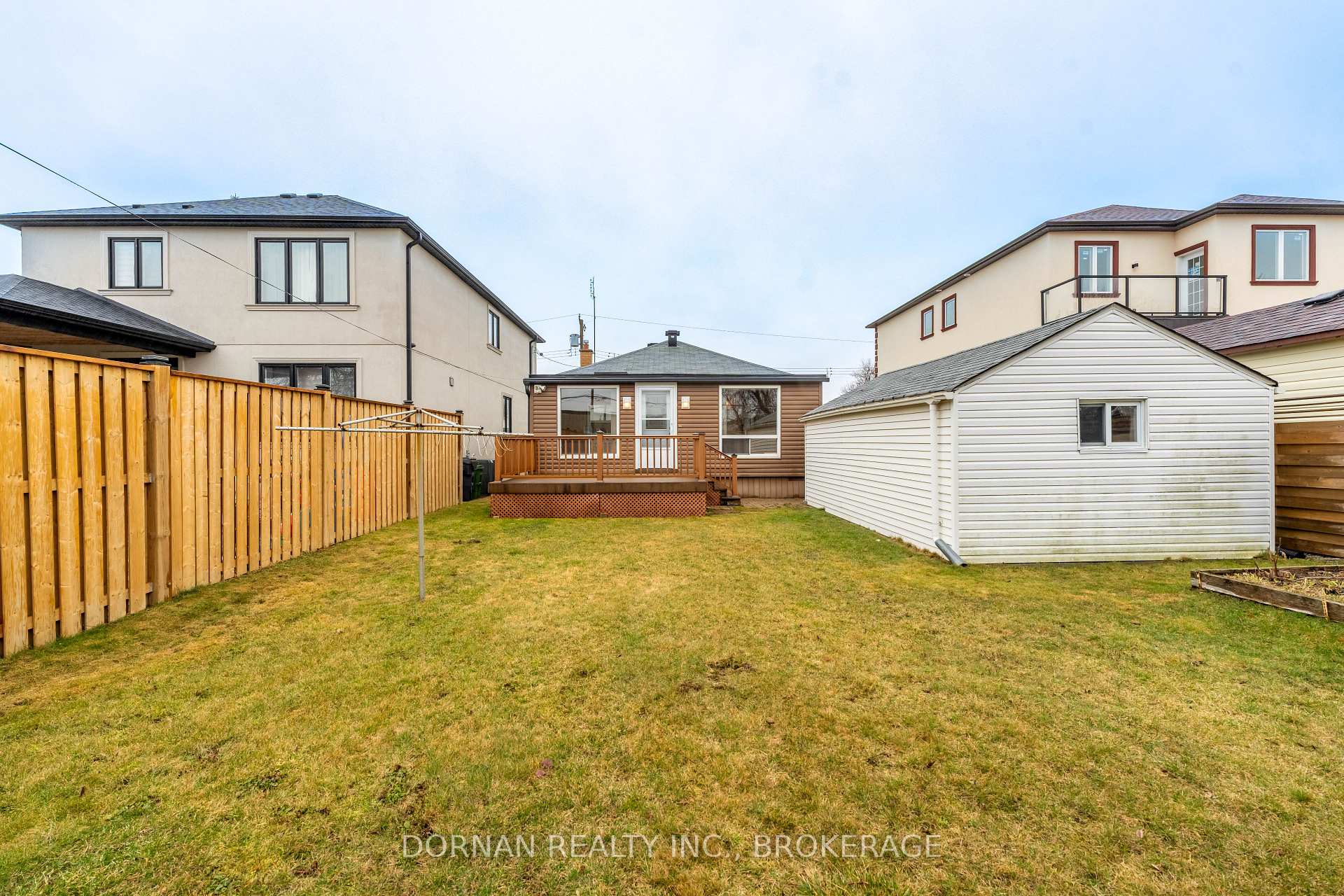Photo 35 of 11 Frey Crescent, Scarborough, Wexford-Maryvale — HOMEH