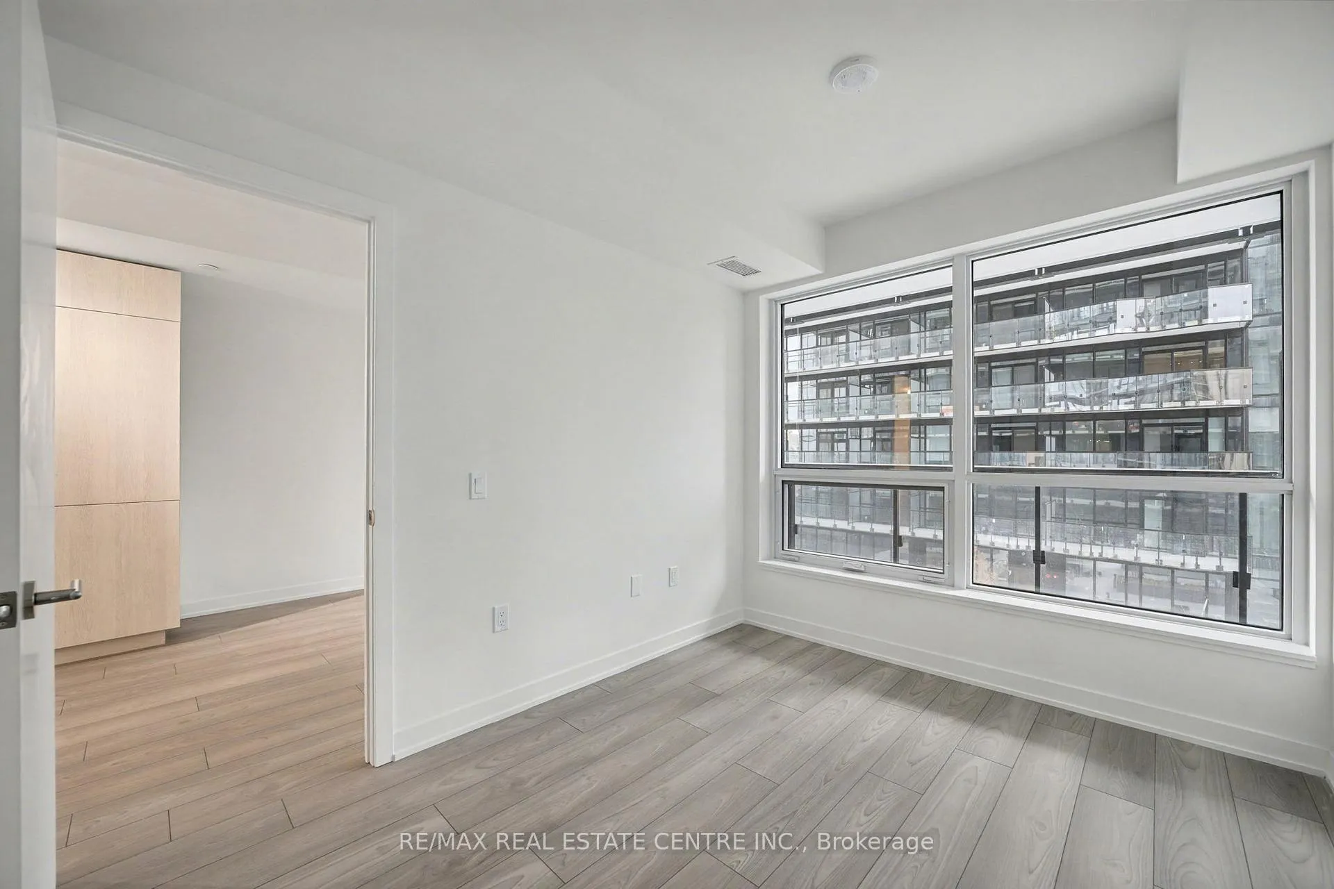 Photo 20 of Unit 1109, 120 Broadway Avenue, Toronto, Mount Pleasant West — HOMEH