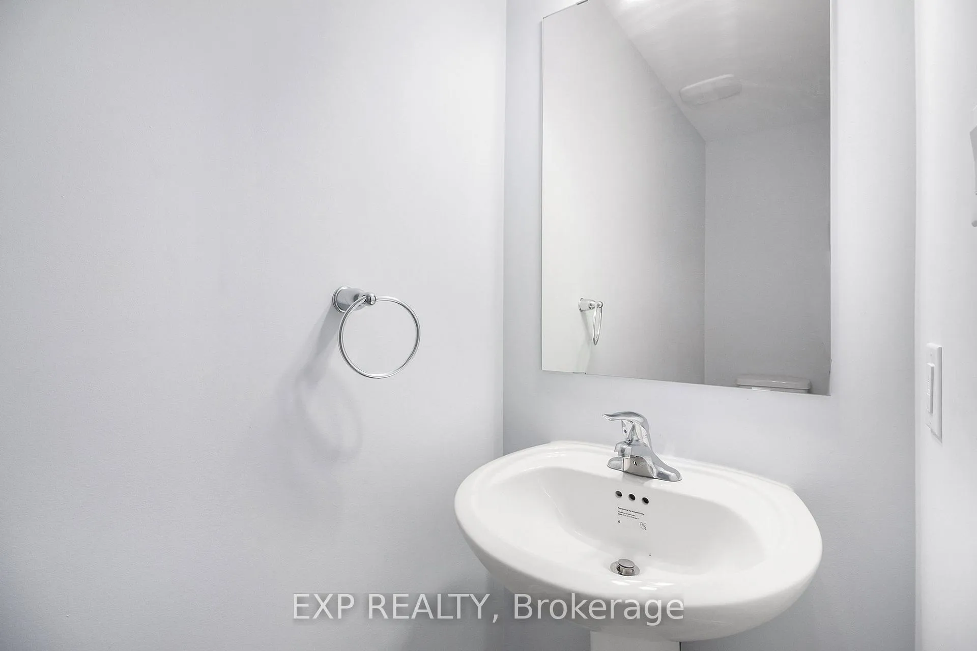 Photo 6 of 57 Dashing Private, Ottawa, Avalon West — HOMEH