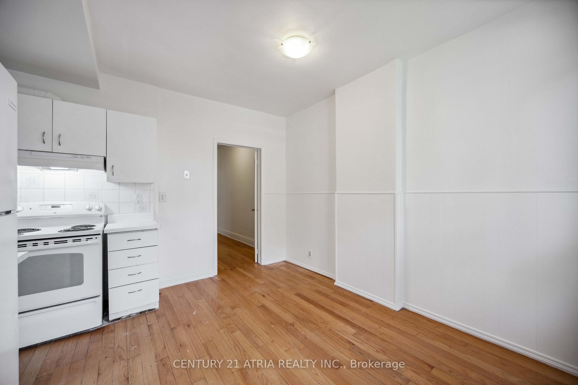 Photo 7 of 1860 Gerrard Street E, Toronto, Woodbine Corridor — HOMEH