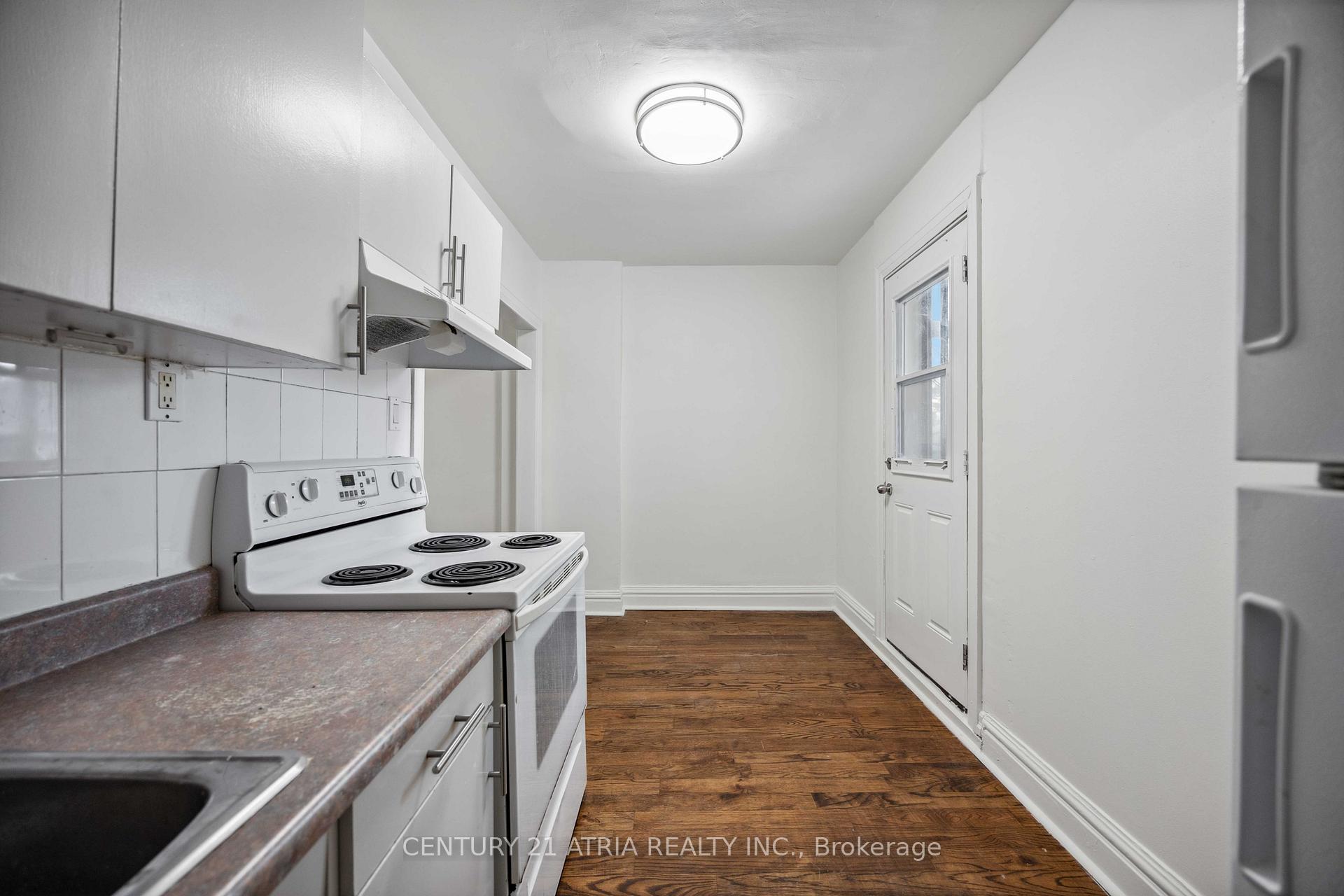 Photo 24 of 1860 Gerrard Street E, Toronto, Woodbine Corridor — HOMEH