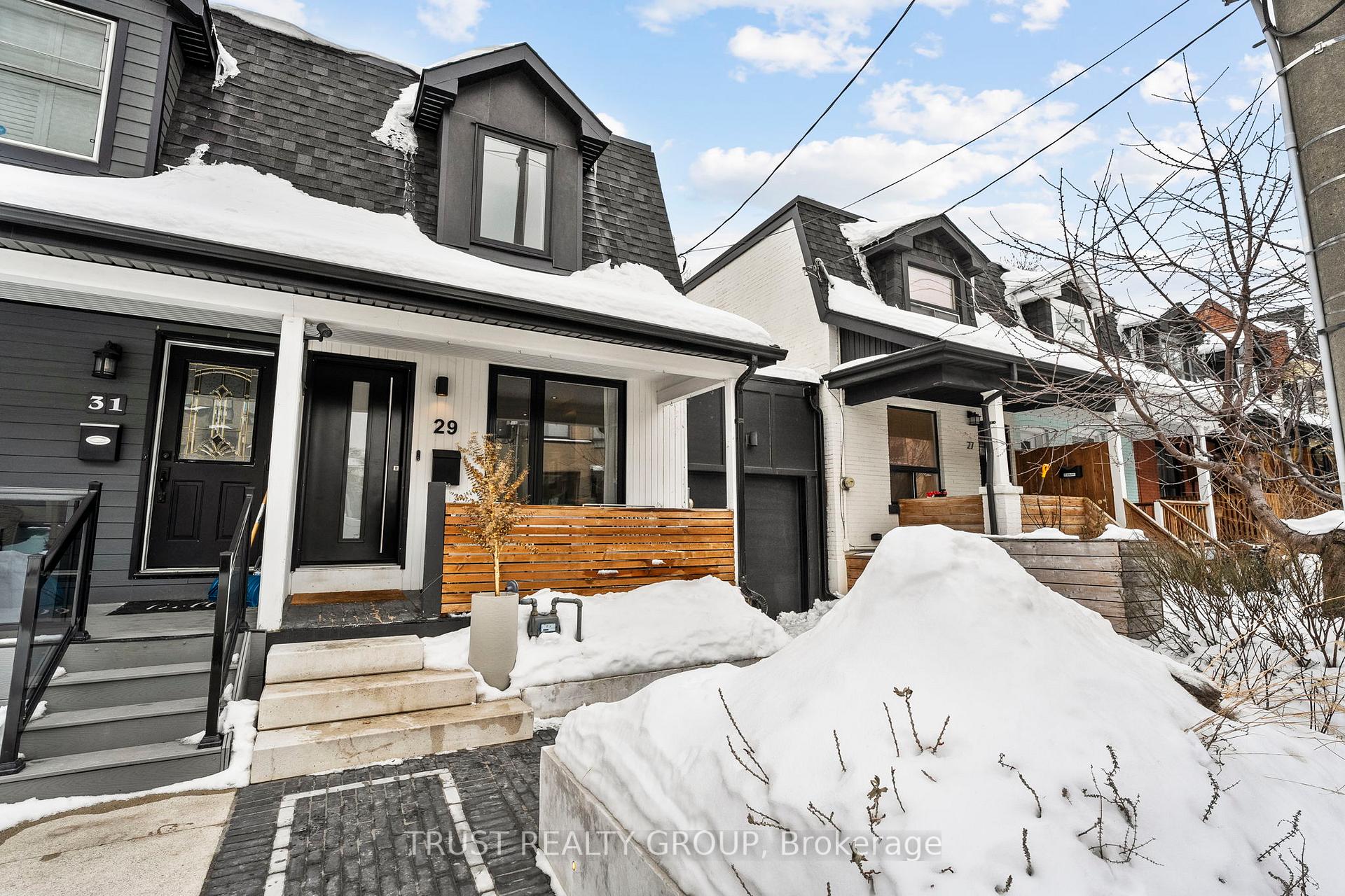 Photo 2 of 29 Perth Avenue, Toronto, Dufferin Grove — HOMEH