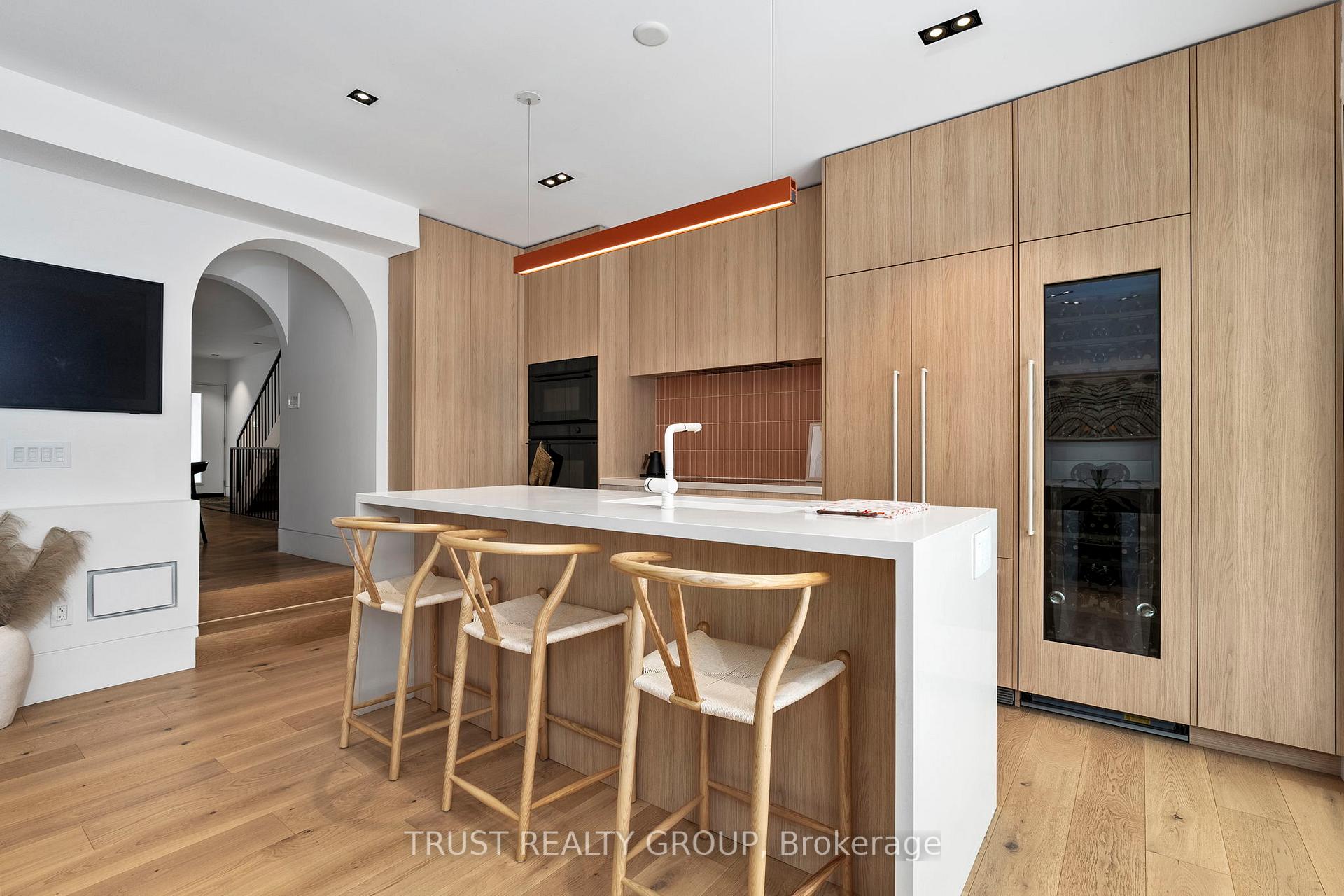 Photo 11 of 29 Perth Avenue, Toronto, Dufferin Grove — HOMEH