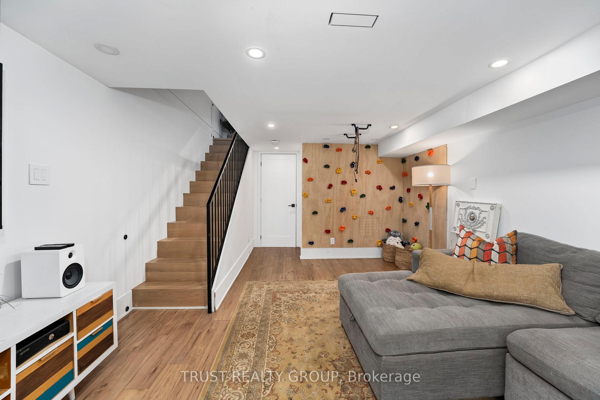 Photo 26 of 29 Perth Avenue, Toronto, Dufferin Grove — HOMEH