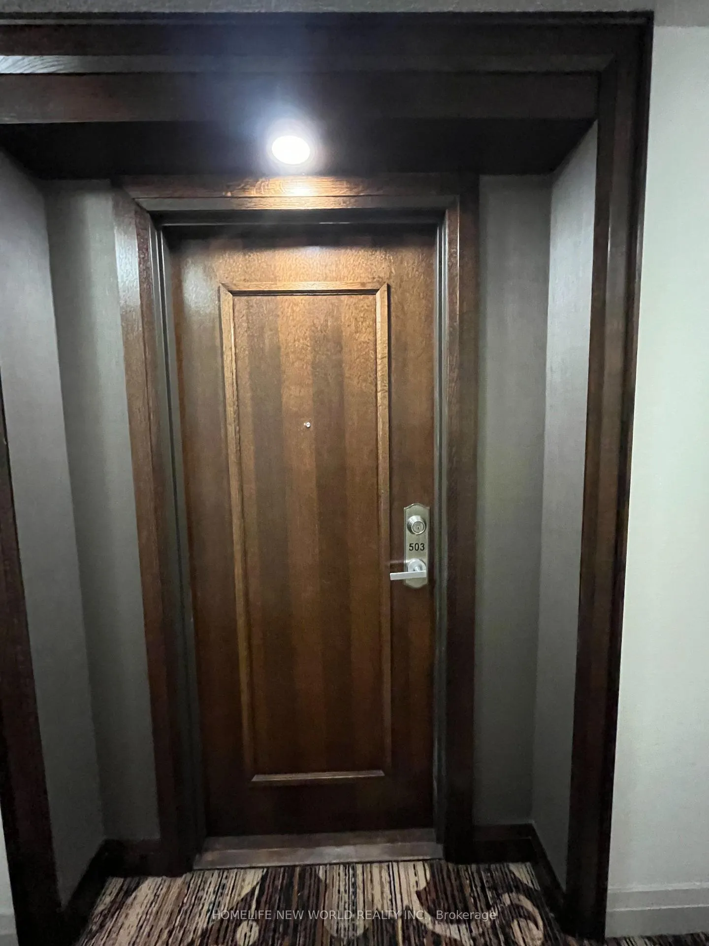 Photo 3 of Unit 503, 15 North Park Road, Vaughan, Beverley Glen — HOMEH