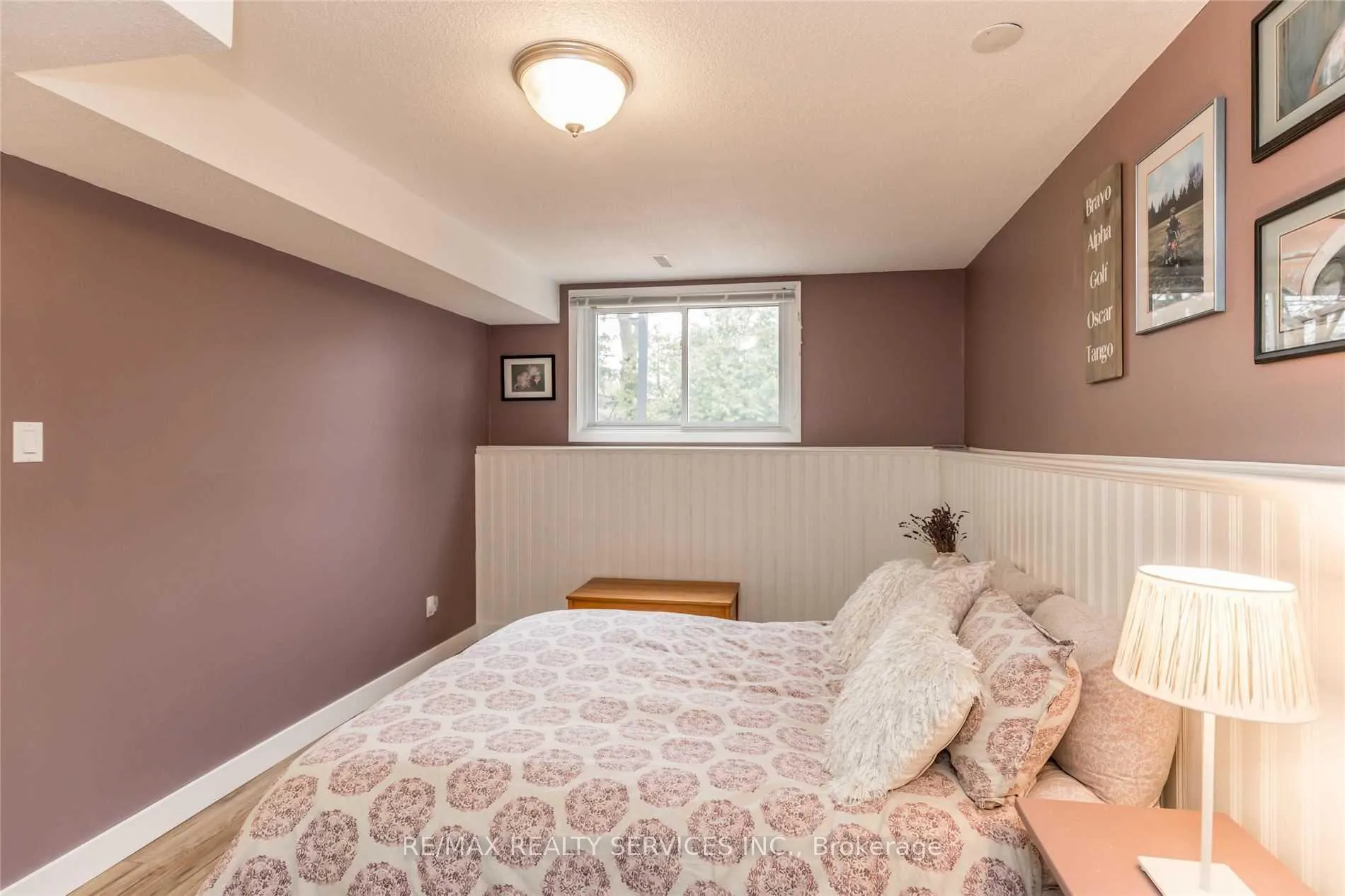 Photo 18 of 83 Janice Drive, Barrie, Sunnidale — HOMEH