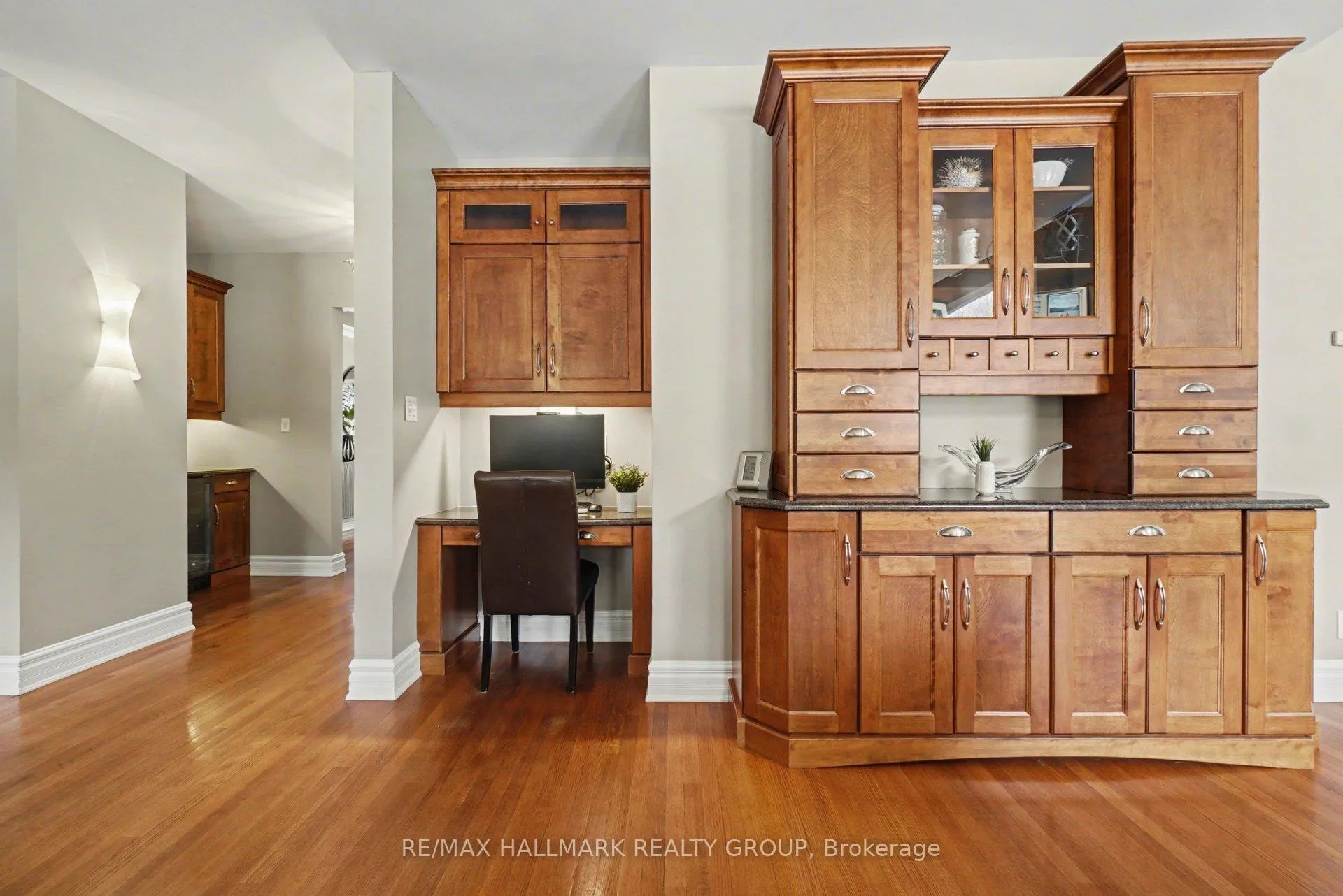 Photo 15 of 62 Rebecca Crescent, Ottawa, Rothwell Heights — HOMEH