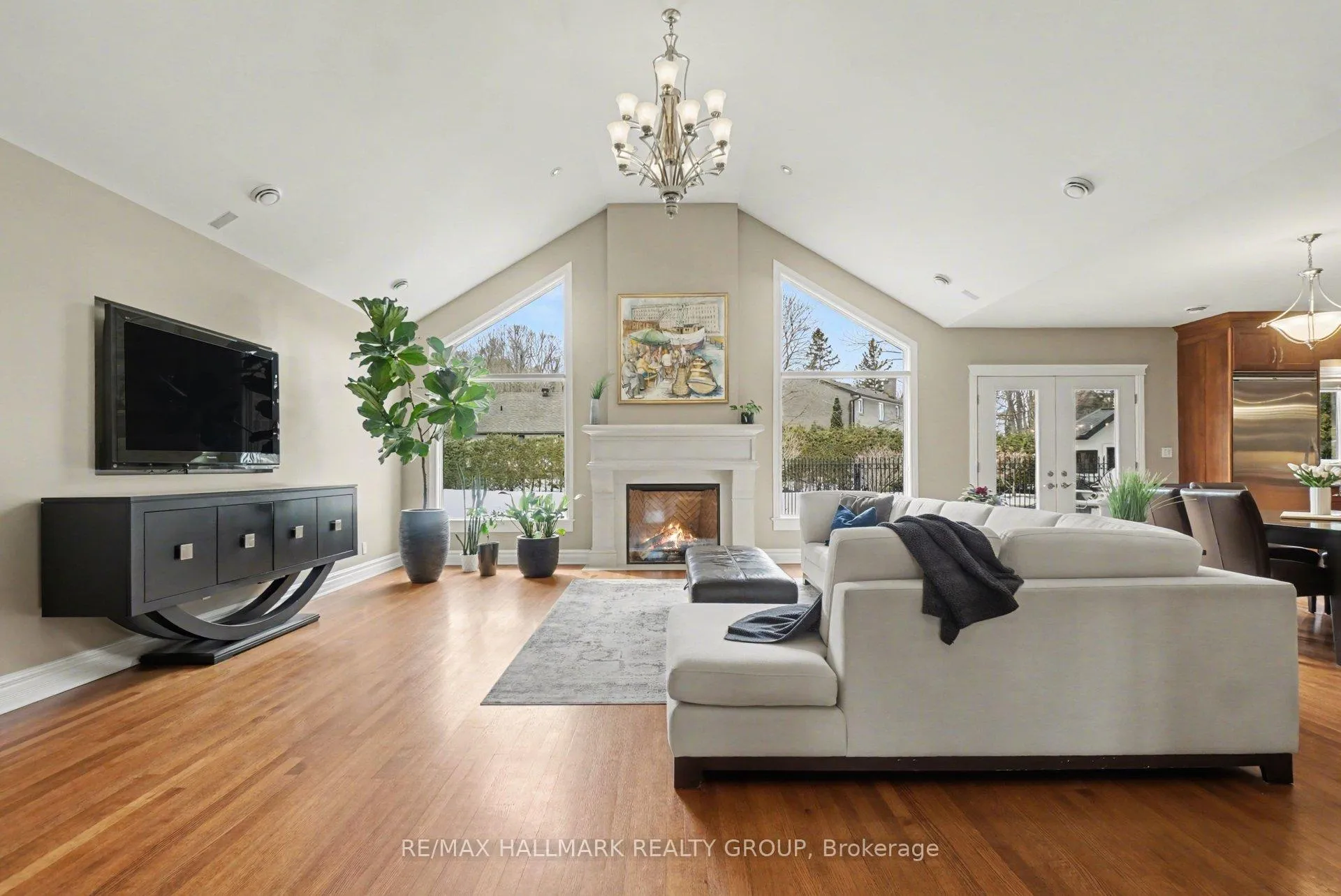 Photo 18 of 62 Rebecca Crescent, Ottawa, Rothwell Heights — HOMEH