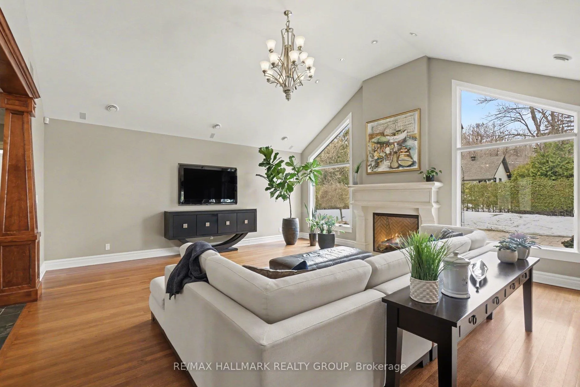 Photo 19 of 62 Rebecca Crescent, Ottawa, Rothwell Heights — HOMEH