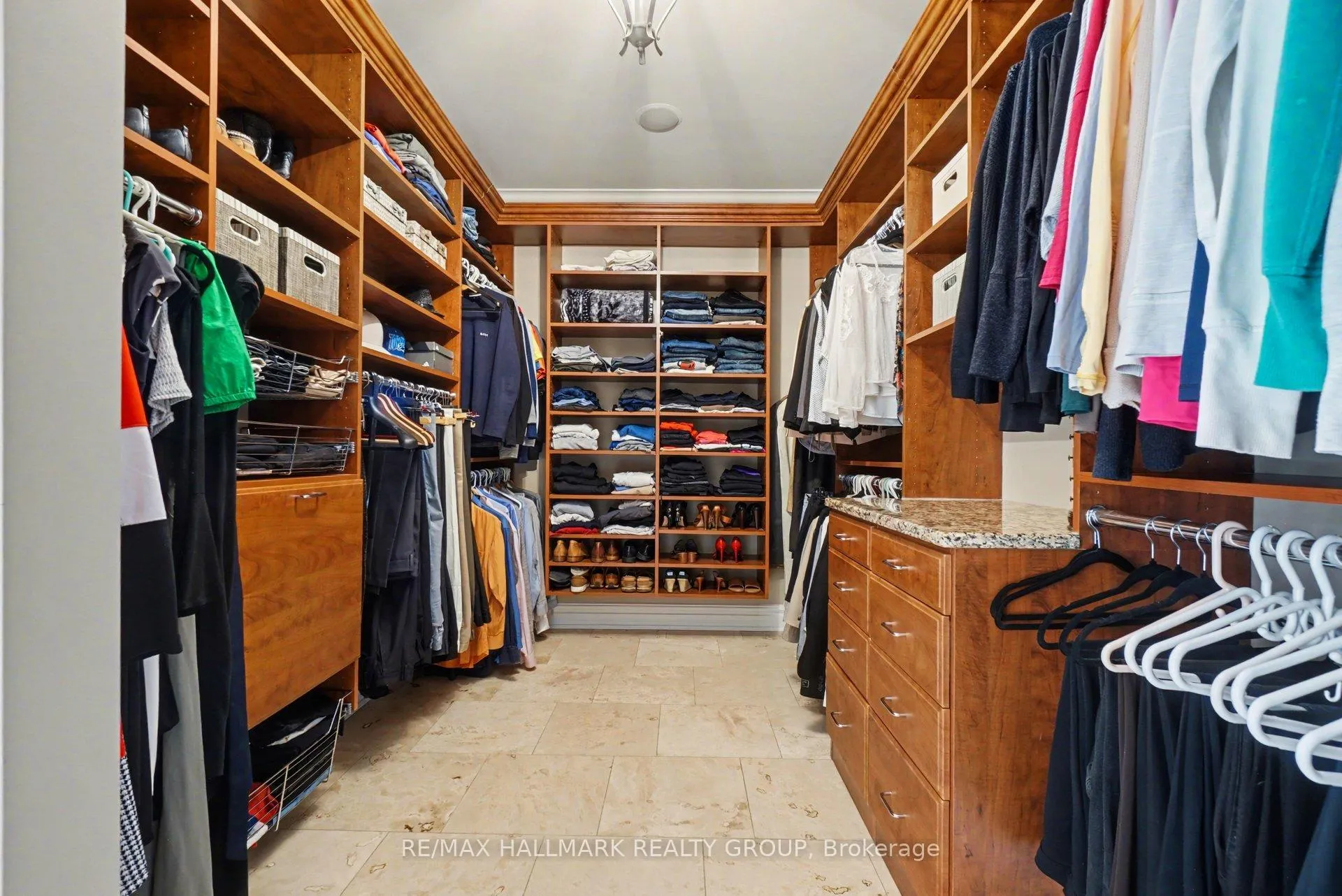 Photo 27 of 62 Rebecca Crescent, Ottawa, Rothwell Heights — HOMEH