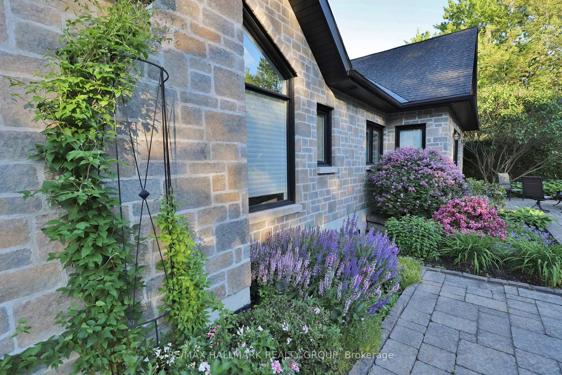 Photo 50 of 62 Rebecca Crescent, Ottawa, Rothwell Heights — HOMEH