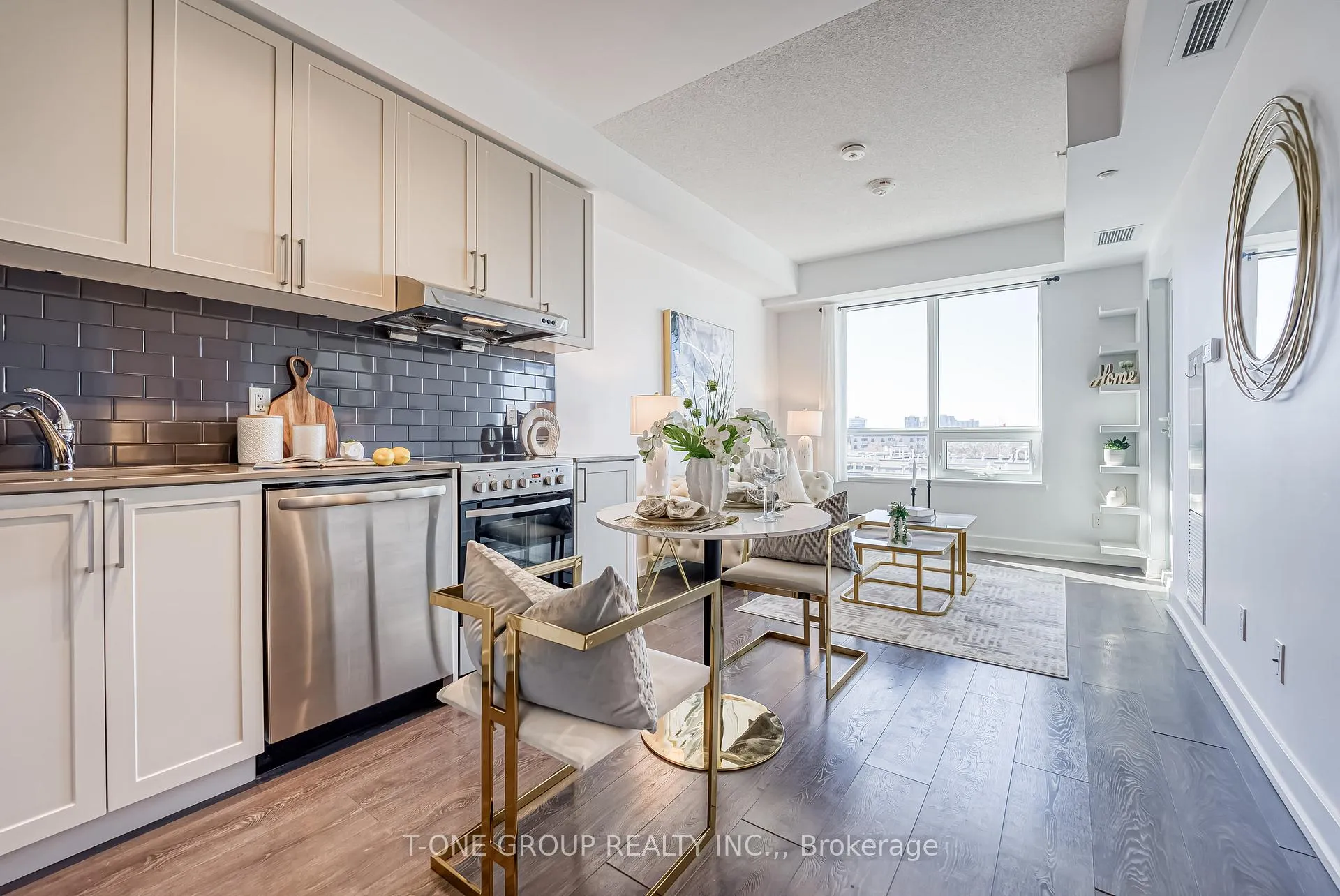 Photo 5 of Unit 622w, 268 Buchanan Drive, Markham, Unionville — HOMEH