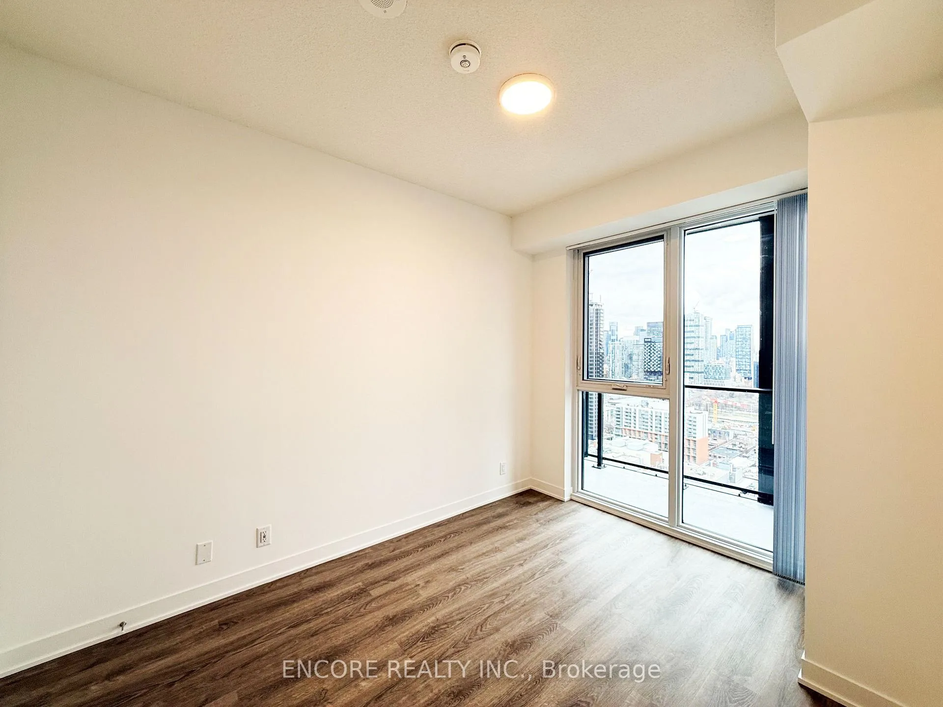 Photo 4 of Unit 3515, 180 Front Street E, Toronto, Moss Park — HOMEH