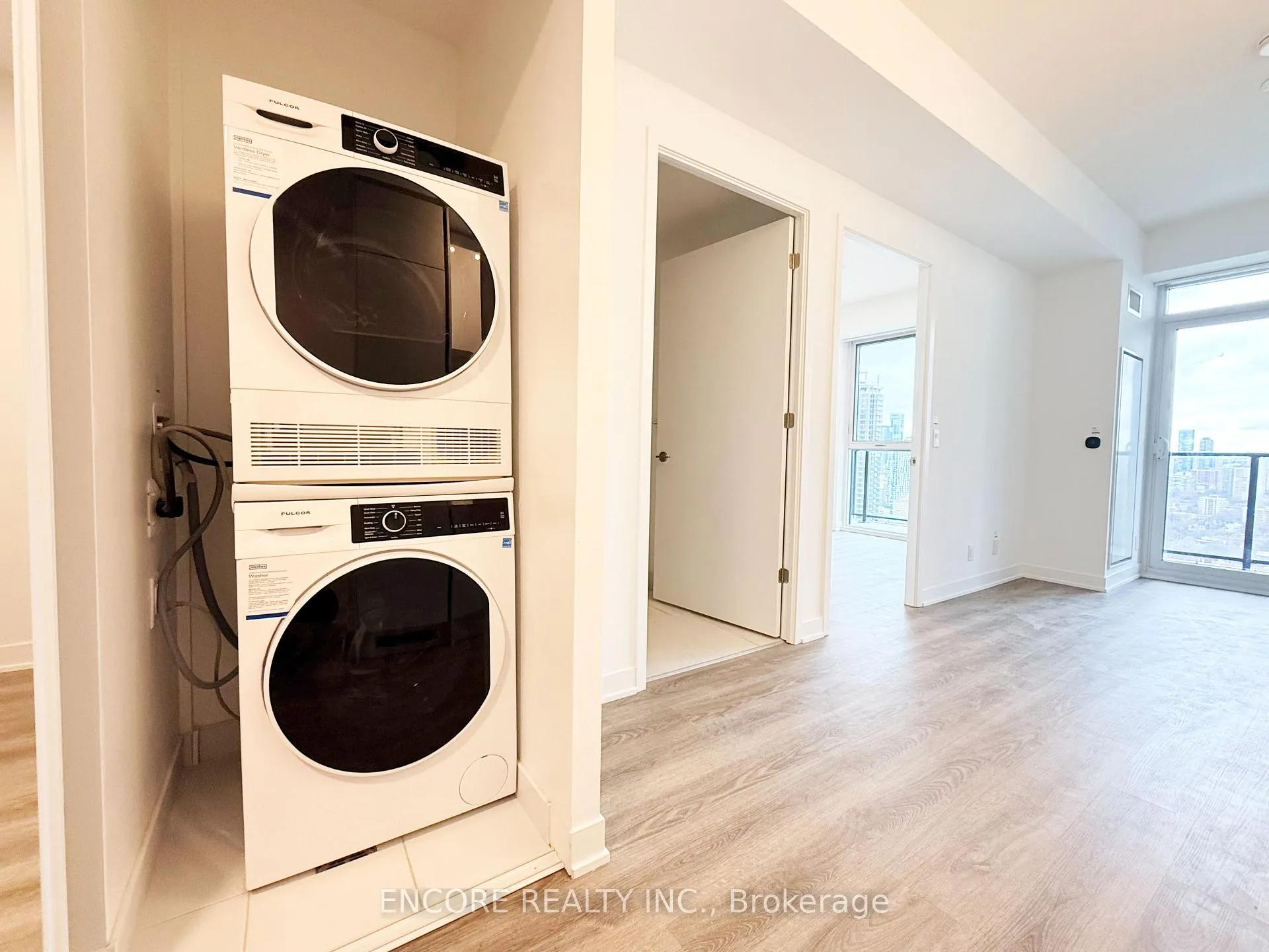 Photo 9 of Unit 3515, 180 Front Street E, Toronto, Moss Park — HOMEH