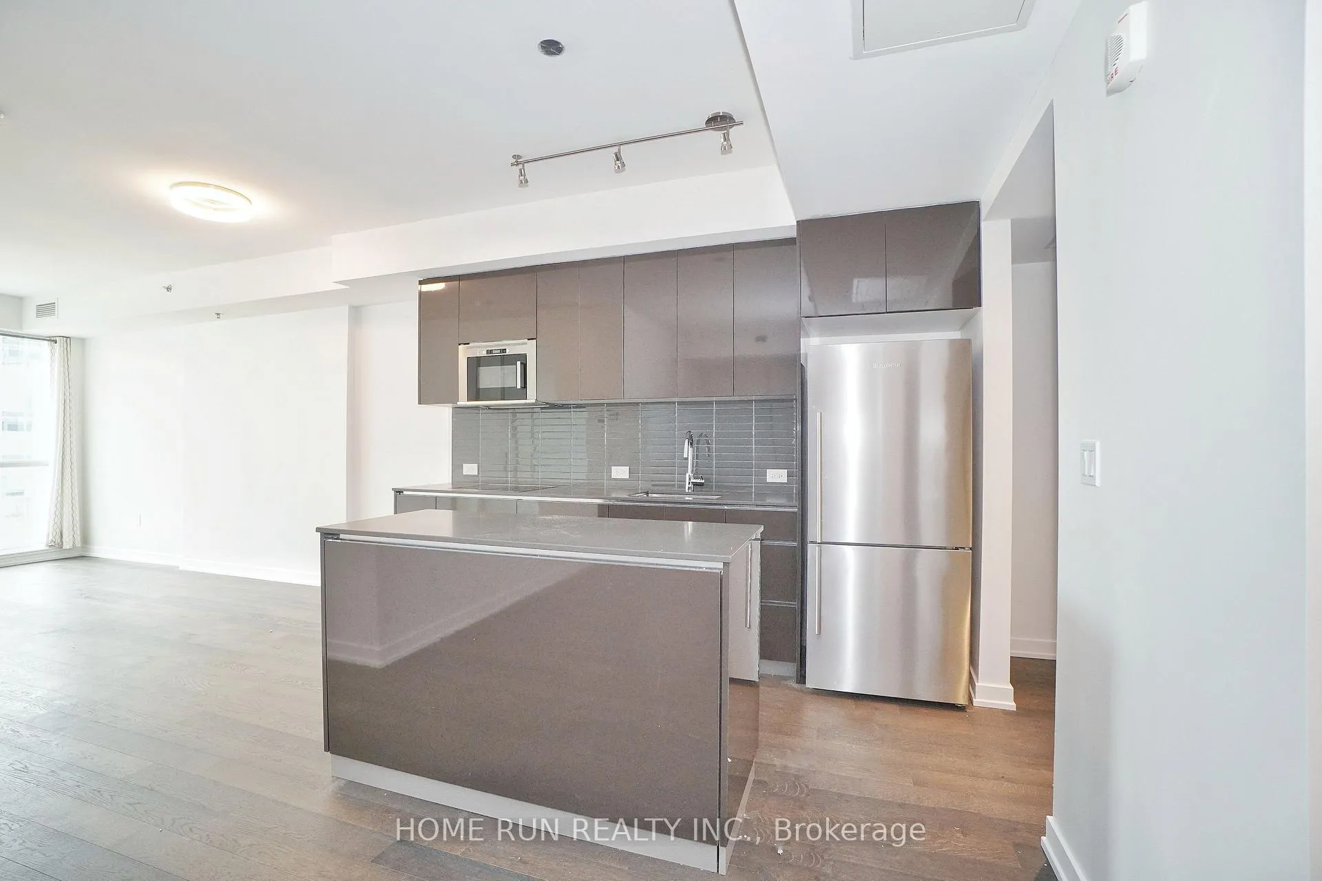 Photo 6 of Unit 601, 199 Slater Street, Ottawa, Ottawa Centre — HOMEH
