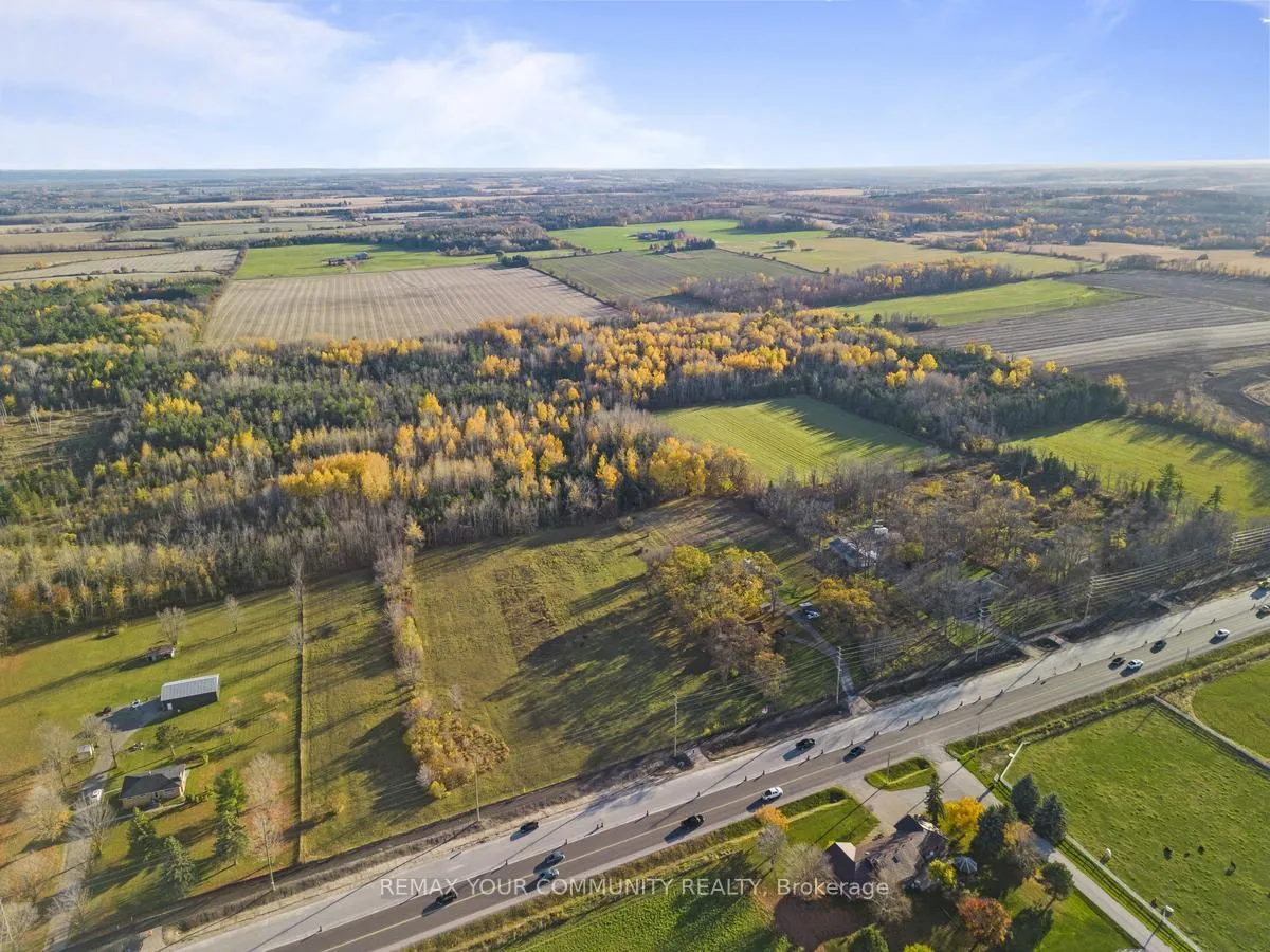 Photo 3 of 1703 Innisfil Beach Road, Innisfil, Rural Innisfil — HOMEH