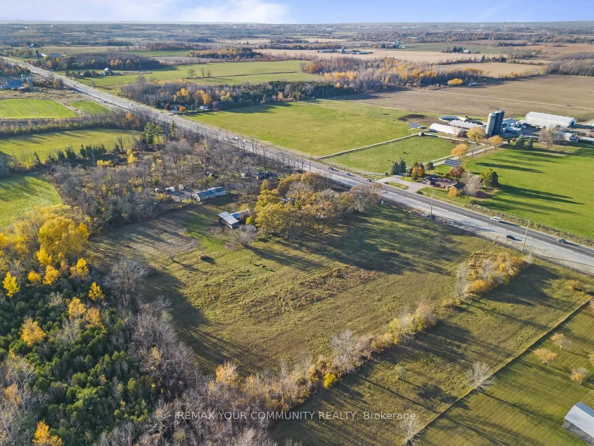 Photo 5 of 1703 Innisfil Beach Road, Innisfil, Rural Innisfil — HOMEH