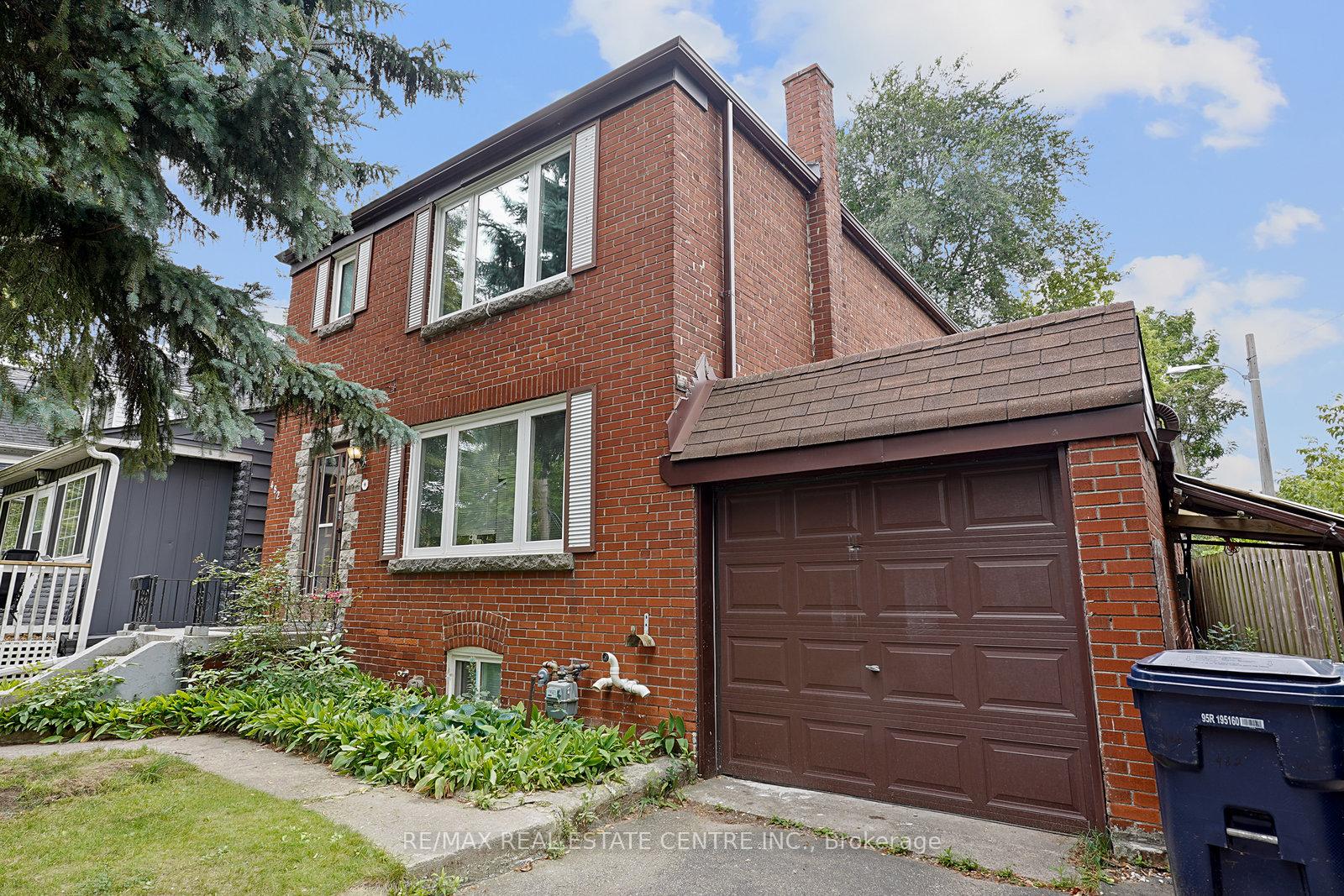 Photo 2 of 482 Rhodes Avenue, Toronto, Greenwood-Coxwell — HOMEH