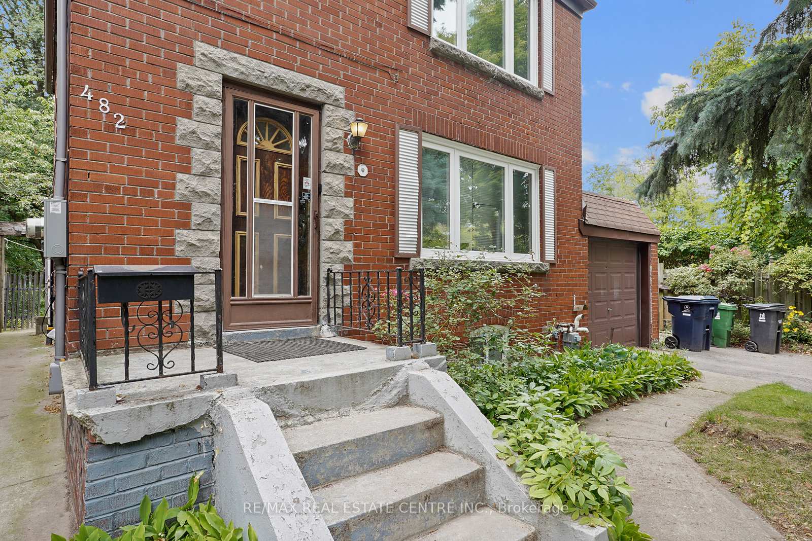 Photo 6 of 482 Rhodes Avenue, Toronto, Greenwood-Coxwell — HOMEH