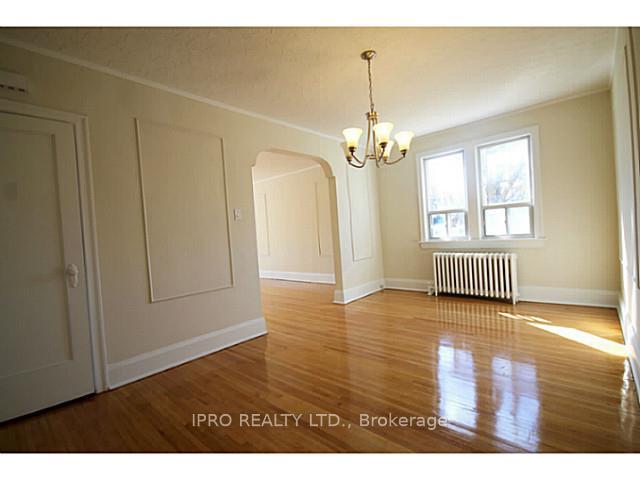 Photo 2 of Unit Main, 1160 Avenue Road, Toronto, Lawrence Park South — HOMEH