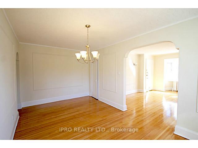 Photo 4 of Unit Main, 1160 Avenue Road, Toronto, Lawrence Park South — HOMEH