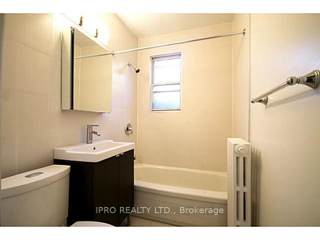 Photo 12 of Unit Main, 1160 Avenue Road, Toronto, Lawrence Park South — HOMEH