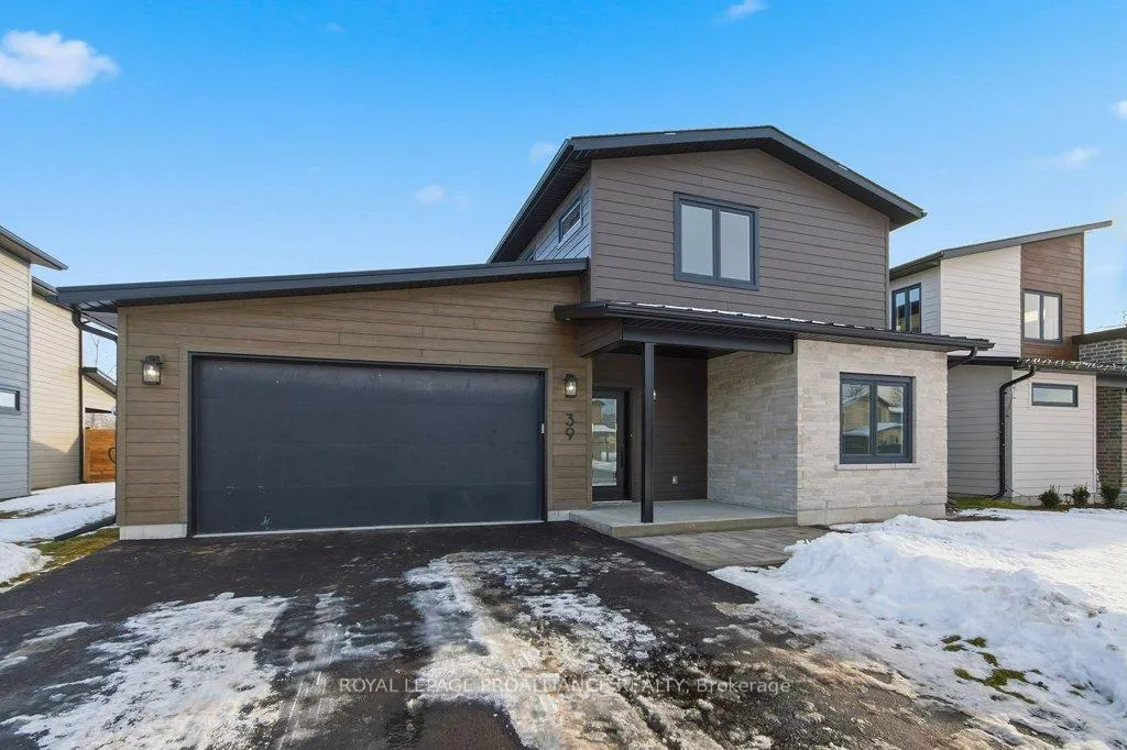 Front of 39 Fraser Drive