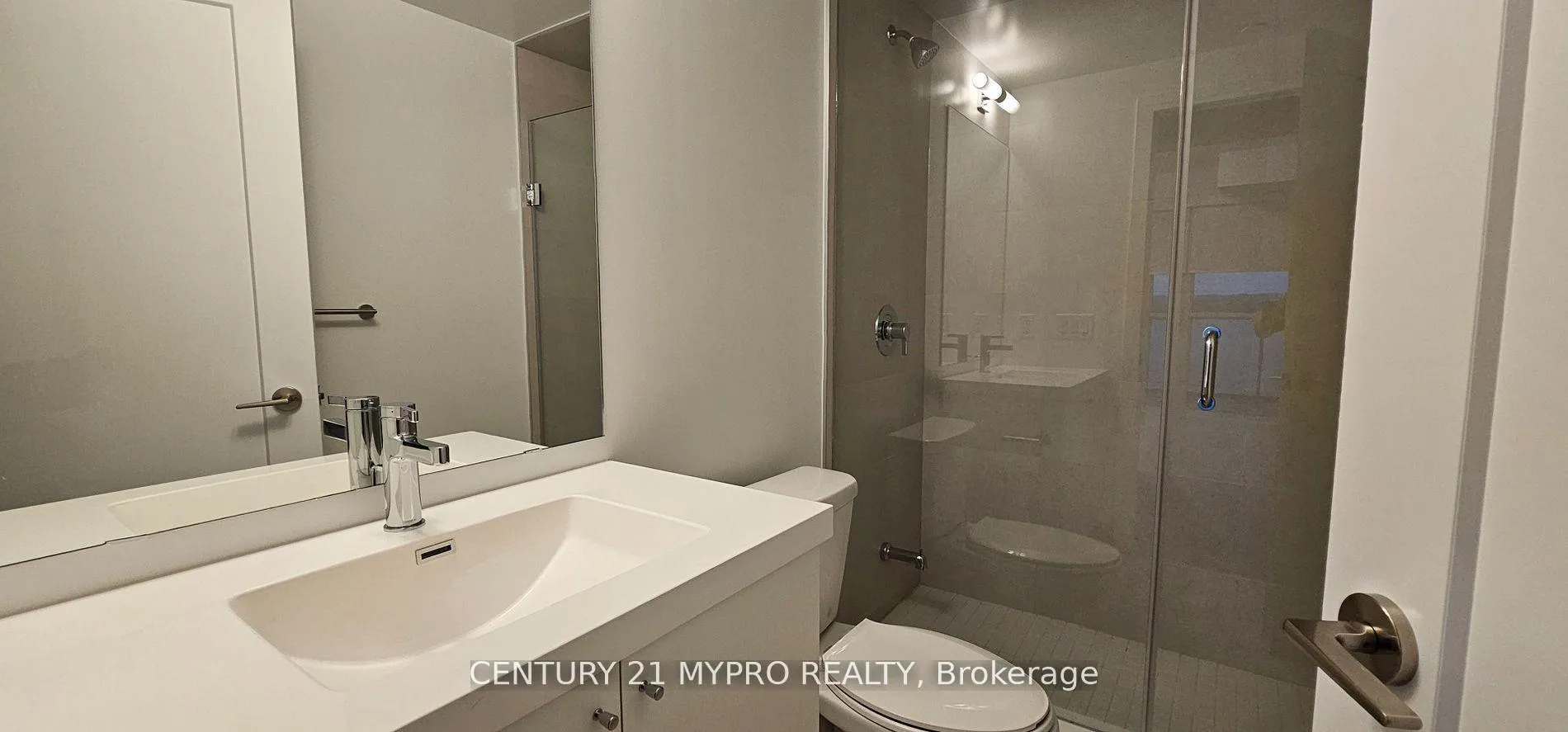 Photo 10 of Unit 1617, 2545 Simcoe St N Street, Oshawa, Windfields — HOMEH