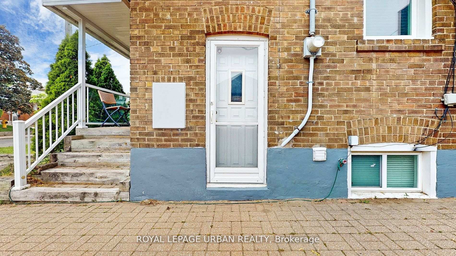 Photo 37 of 61 Binswood Avenue, Toronto, East York — HOMEH