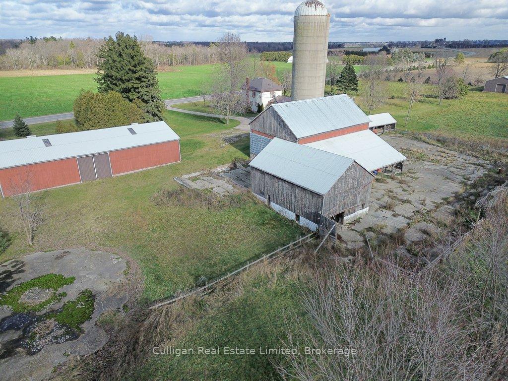 Photo 6 of 6311 Hamilton Road, Thames Centre, Rural Thames Centre — HOMEH