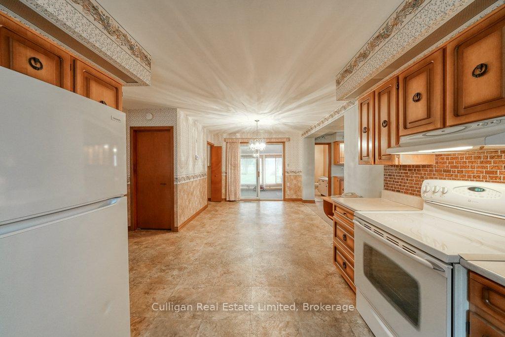 Photo 14 of 6311 Hamilton Road, Thames Centre, Rural Thames Centre — HOMEH