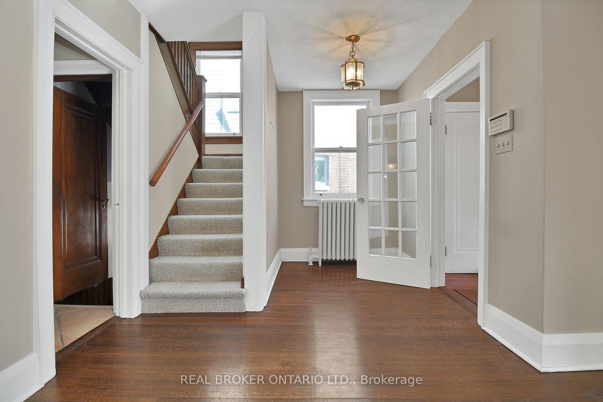 Photo 3 of 152 Briar Hill Avenue, Toronto, Lawrence Park South — HOMEH