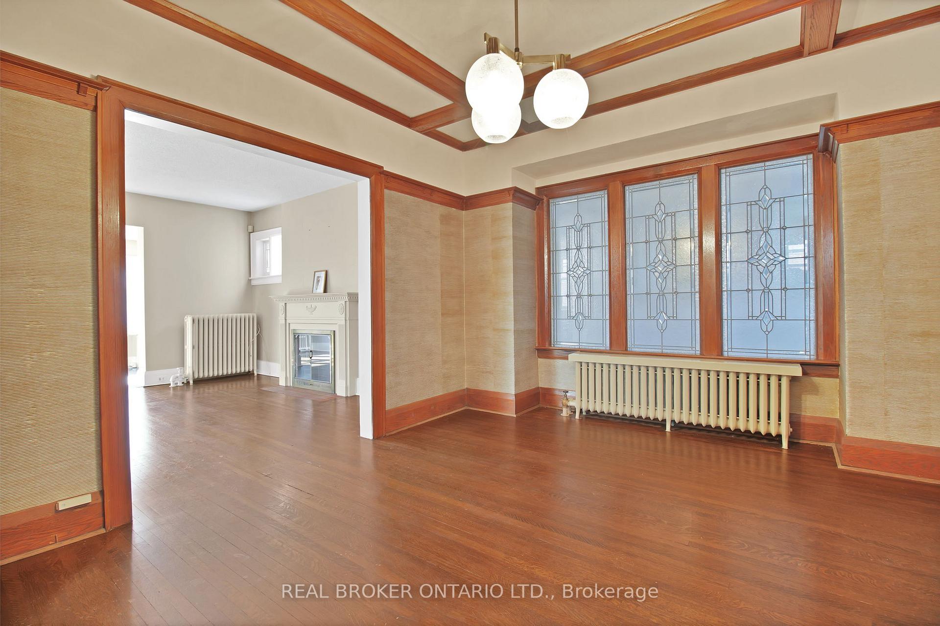 Photo 13 of 152 Briar Hill Avenue, Toronto, Lawrence Park South — HOMEH