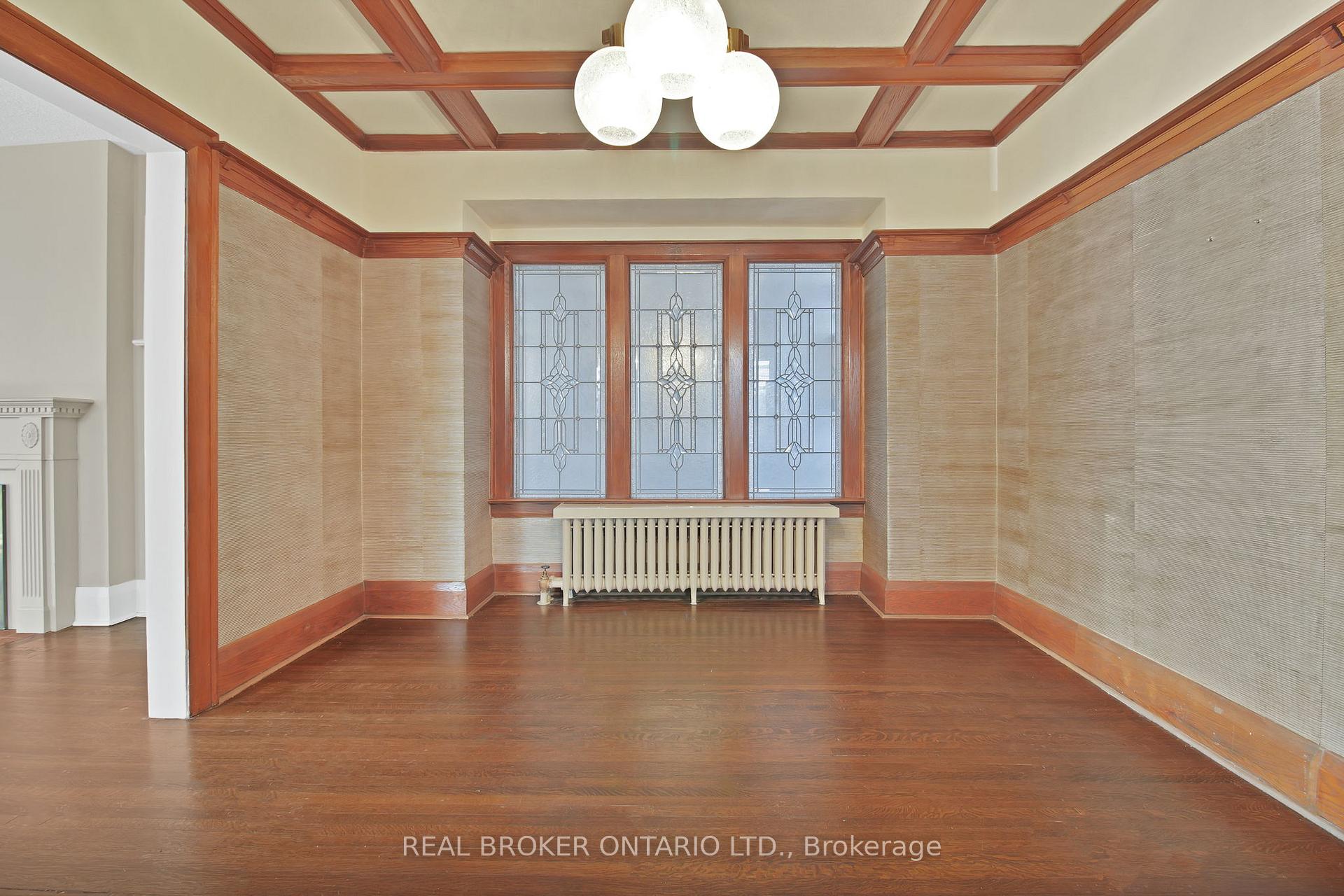 Photo 15 of 152 Briar Hill Avenue, Toronto, Lawrence Park South — HOMEH