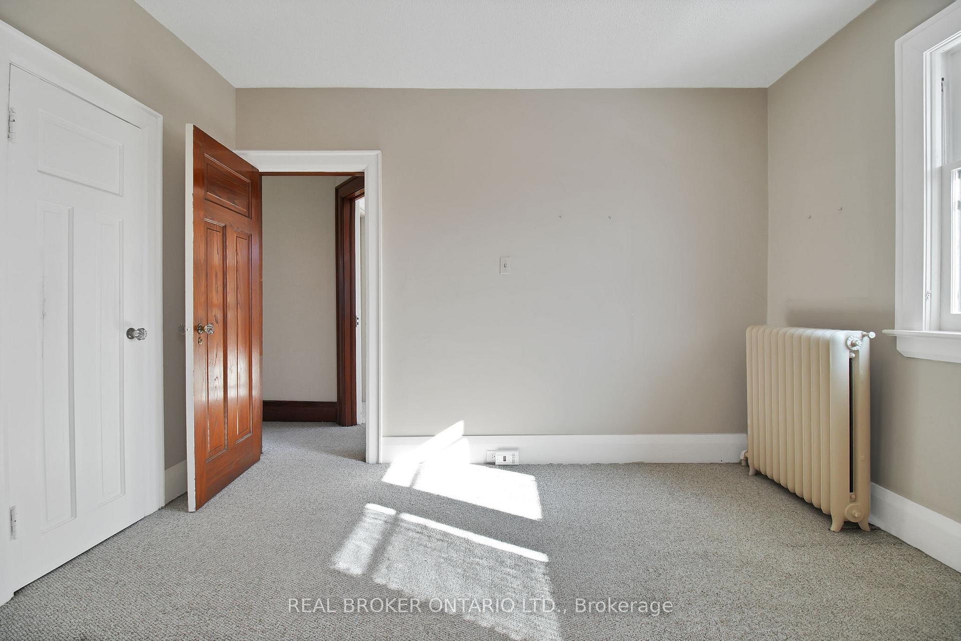 Photo 30 of 152 Briar Hill Avenue, Toronto, Lawrence Park South — HOMEH