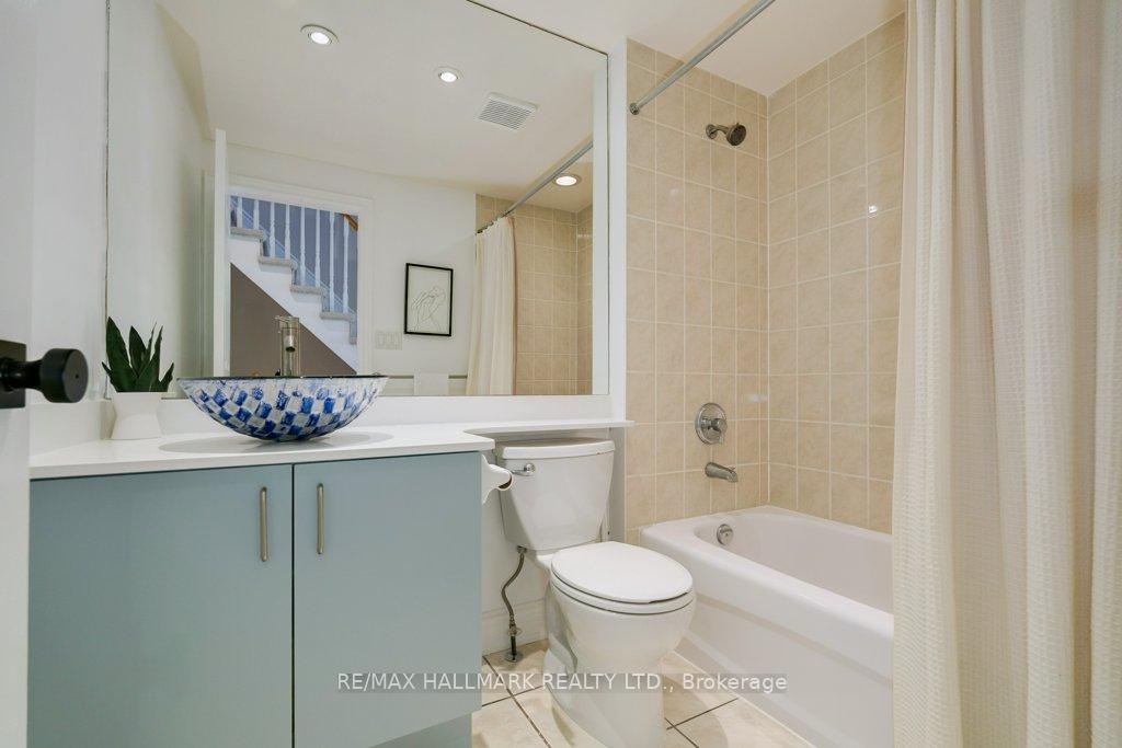 Photo 13 of 720A Kingston Road, Toronto, East End-Danforth — HOMEH