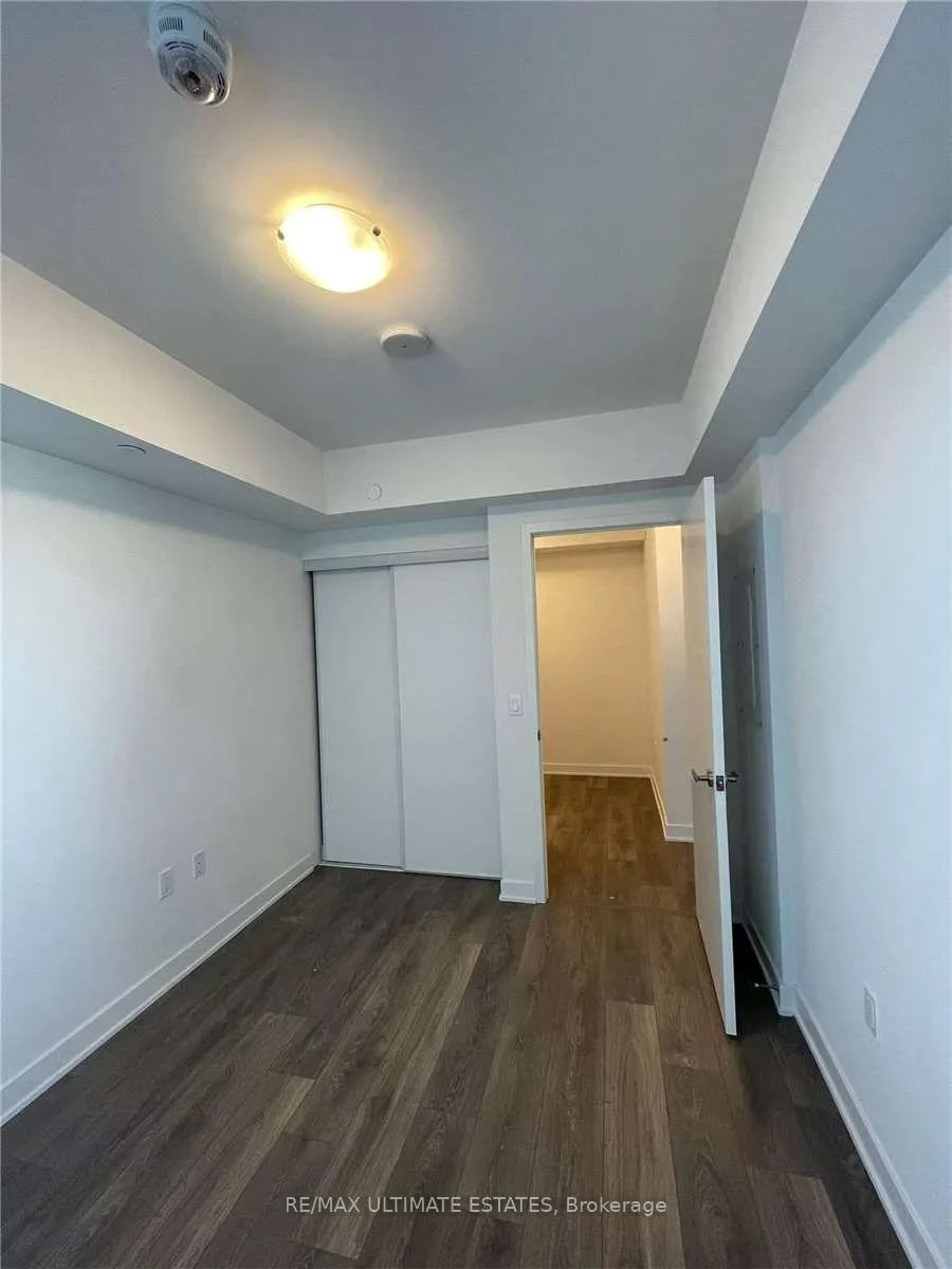Photo 3 of Unit 2416, 195 Redpath Avenue, Toronto, Mount Pleasant West — HOMEH