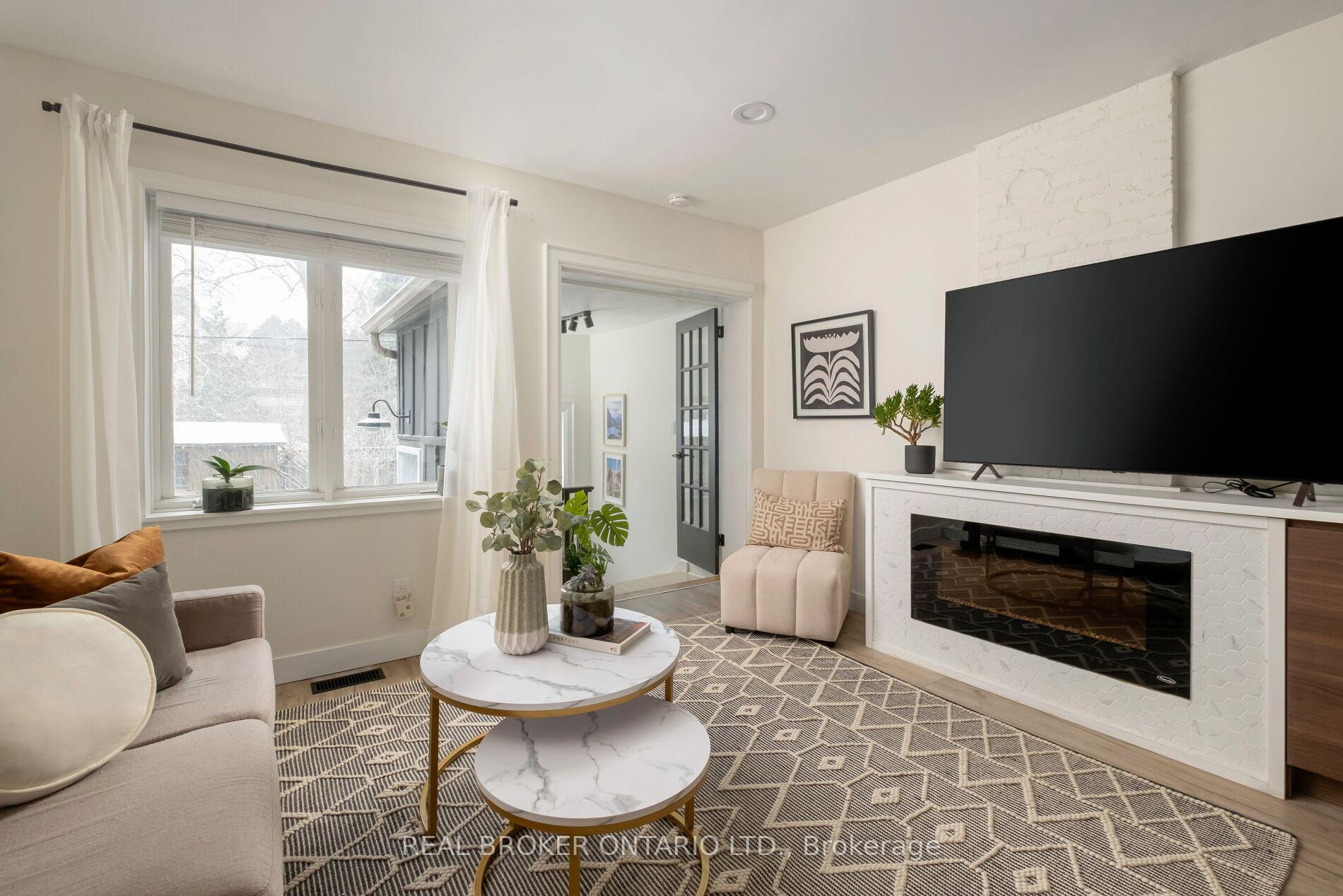 Photo 9 of 10 Ingham Avenue, Toronto, North Riverdale — HOMEH