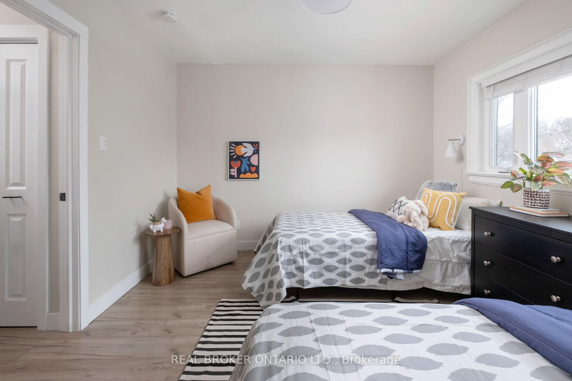 Photo 13 of 10 Ingham Avenue, Toronto, North Riverdale — HOMEH