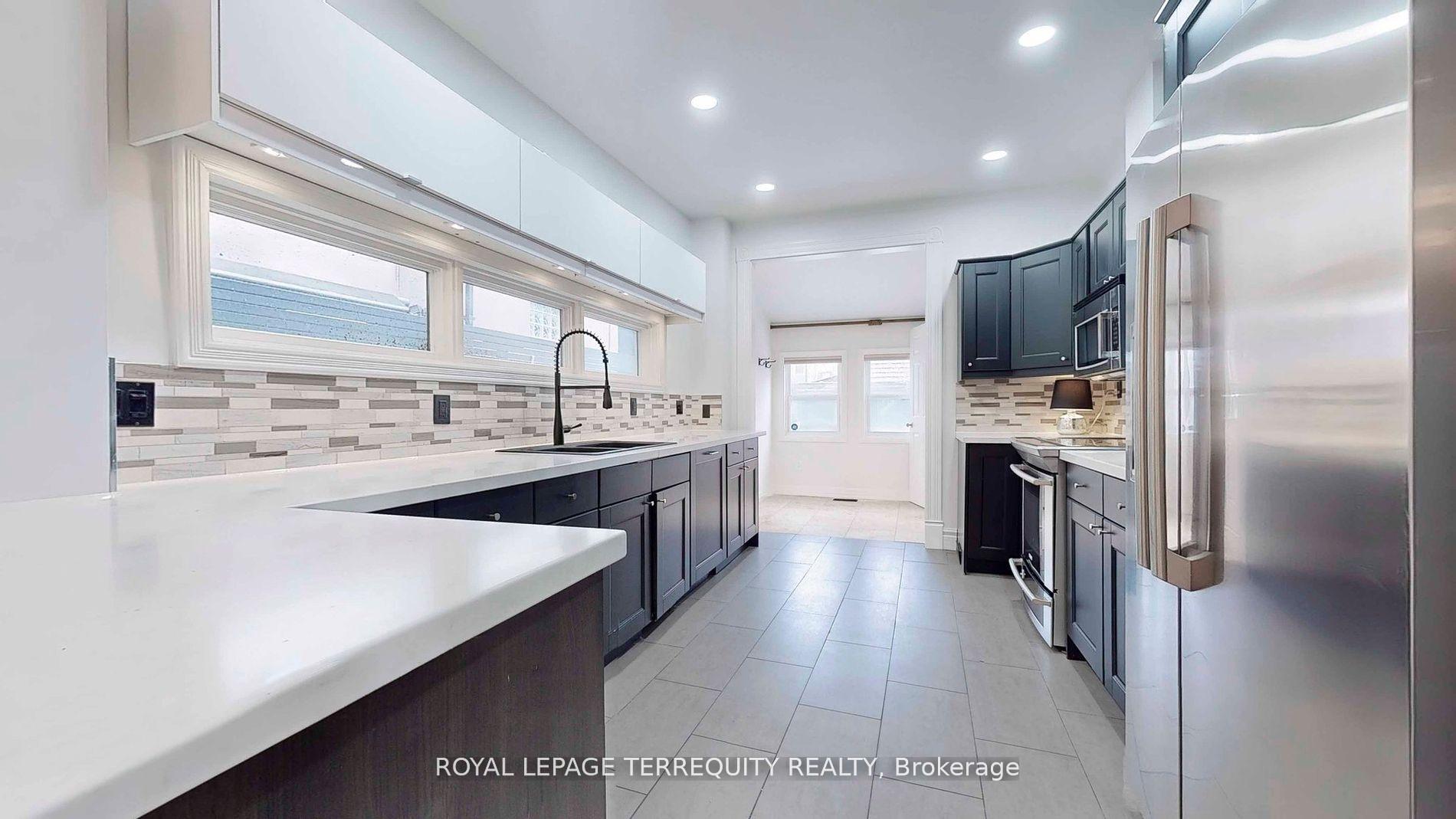 Photo 8 of 211 Pape Avenue, Toronto, South Riverdale — HOMEH