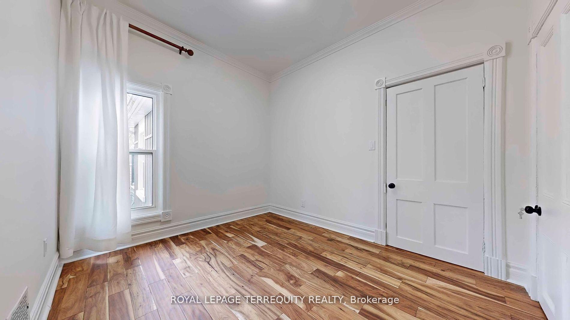 Photo 26 of 211 Pape Avenue, Toronto, South Riverdale — HOMEH