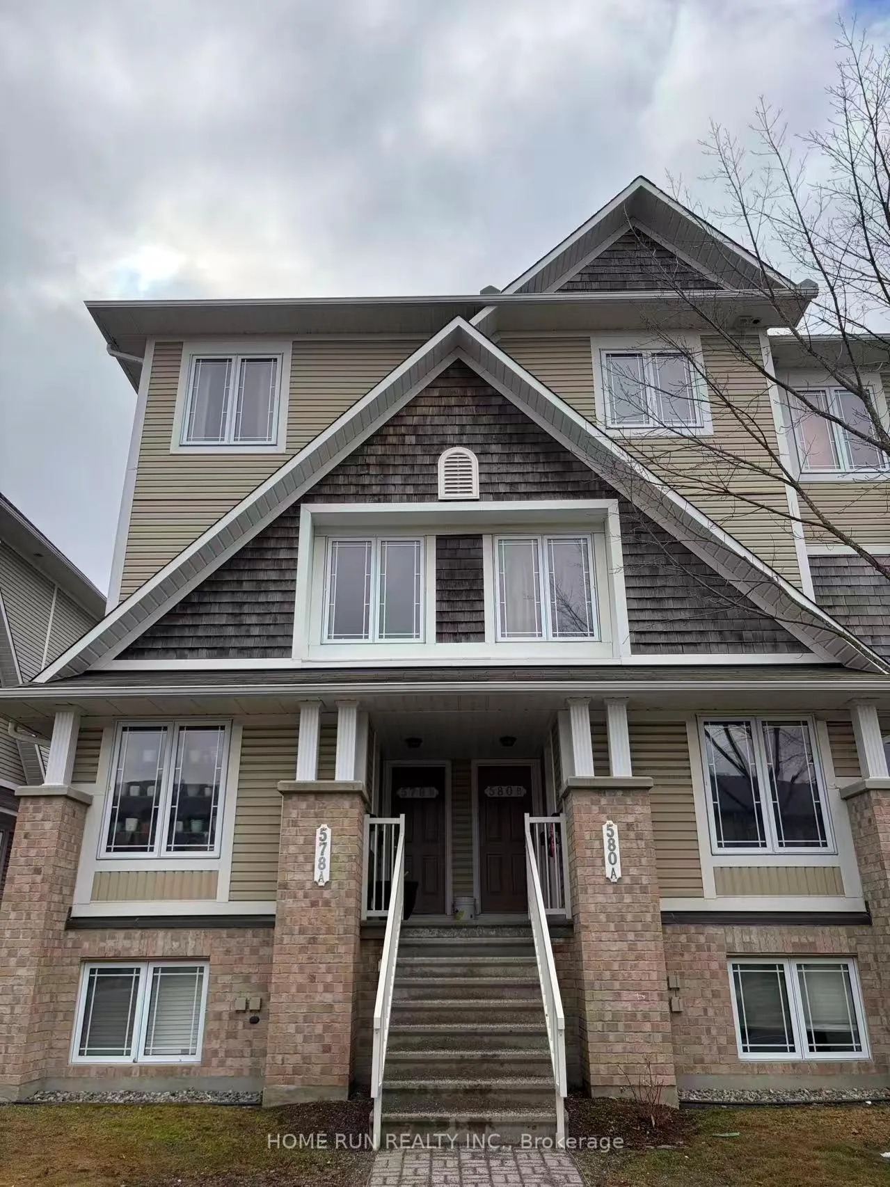 Photo 1 of Unit B, 578 Chapman Mills Drive, Ottawa, Barrhaven - Strandherd — HOMEH