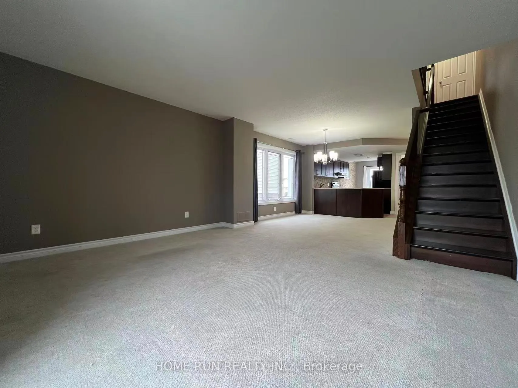 Photo 10 of Unit B, 578 Chapman Mills Drive, Ottawa, Barrhaven - Strandherd — HOMEH