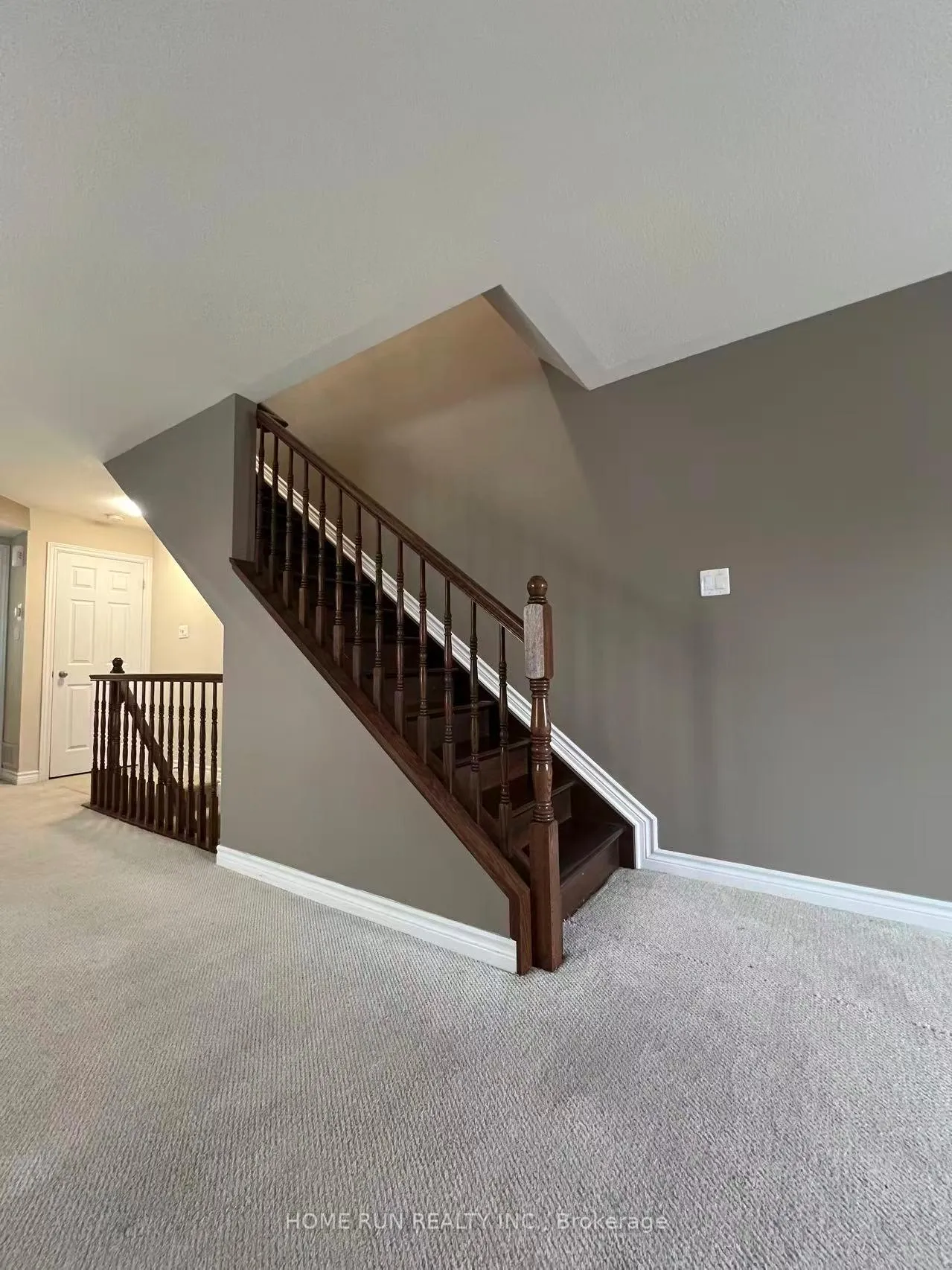Photo 11 of Unit B, 578 Chapman Mills Drive, Ottawa, Barrhaven - Strandherd — HOMEH