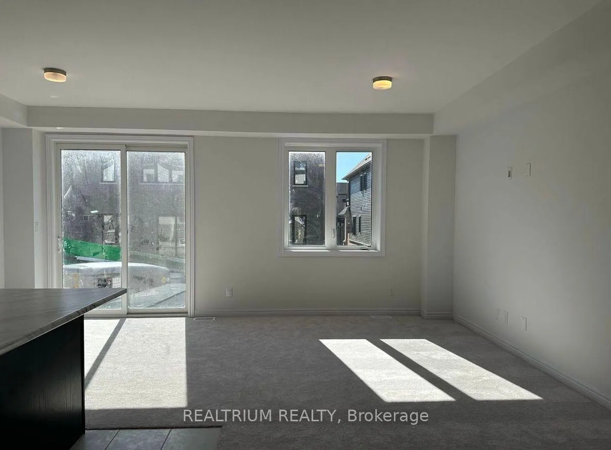 Photo 9 of 2034 Cameron Lott Crescent, Oshawa, Kedron — HOMEH