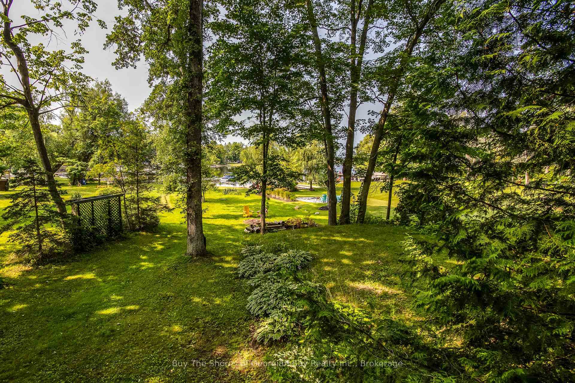 Photo 27 of 38 Forest Harbour Parkway, Tay, Rural Tay — HOMEH