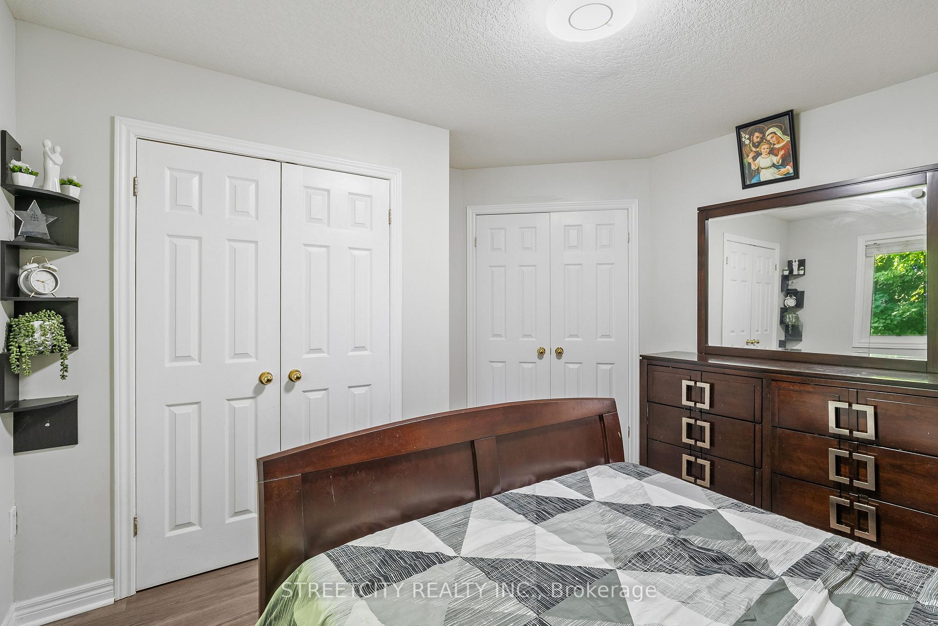 Photo 18 of 131 Bridle Path, Strathroy-Caradoc, SW — HOMEH