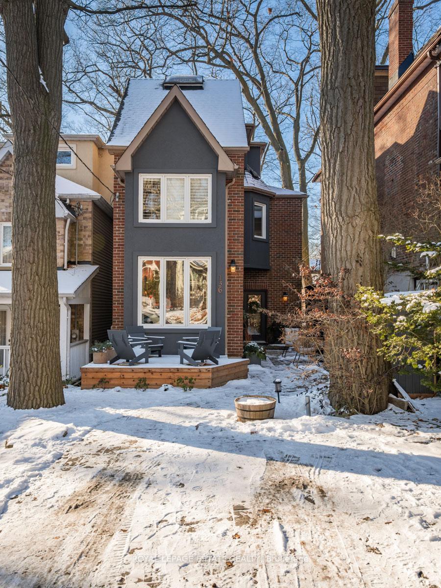 Photo 1 of 136 Silver Birch Avenue, Toronto, The Beaches — HOMEH